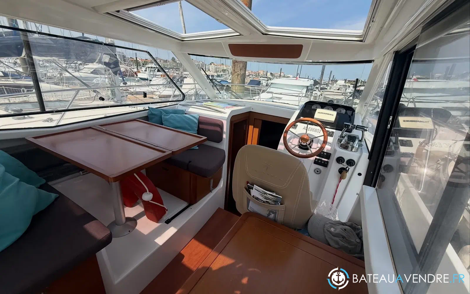 slider 6 Jeanneau Merry Fisher 855