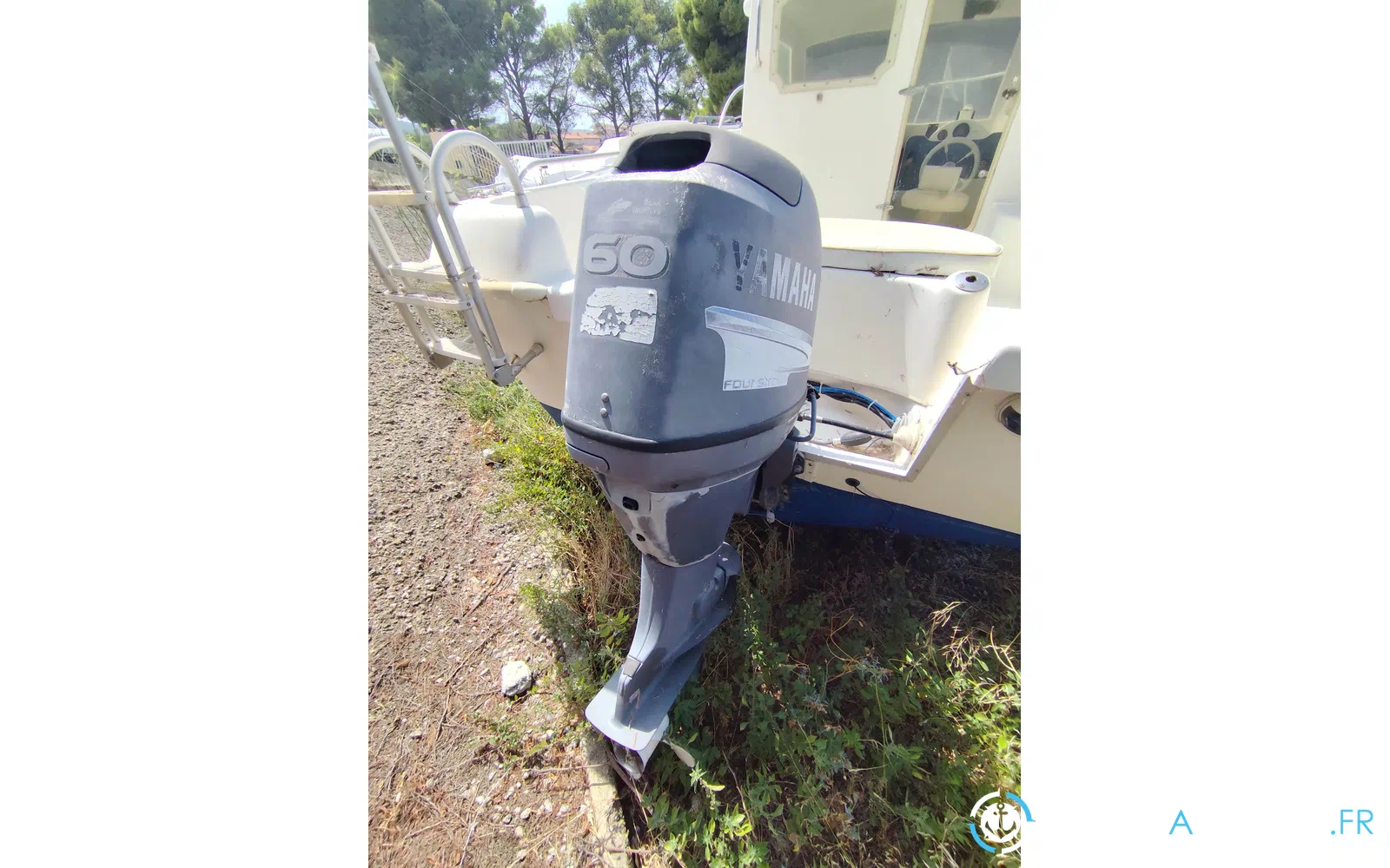 slider 12 Ultramar Week End 550