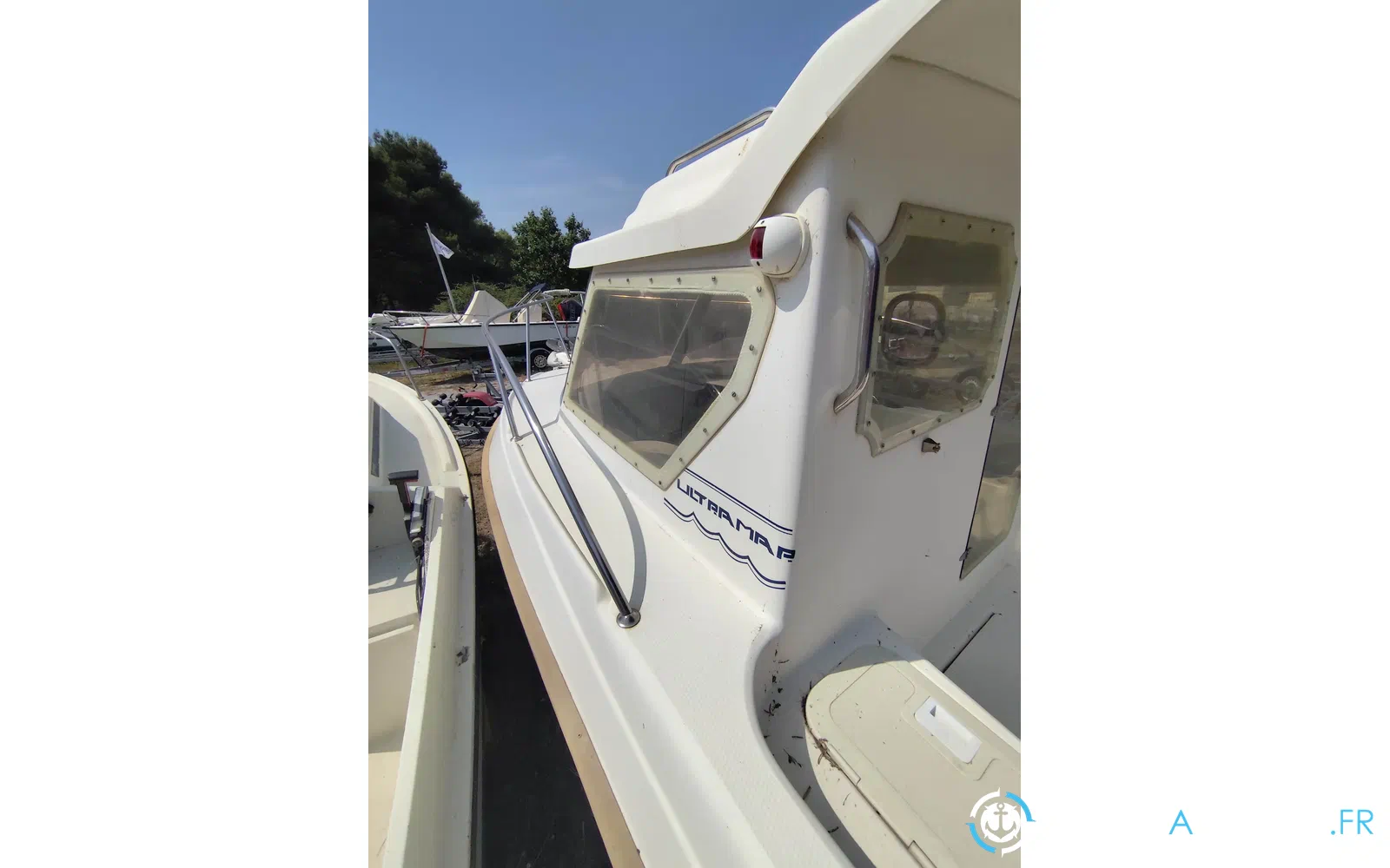 slider 7 Ultramar Week End 550