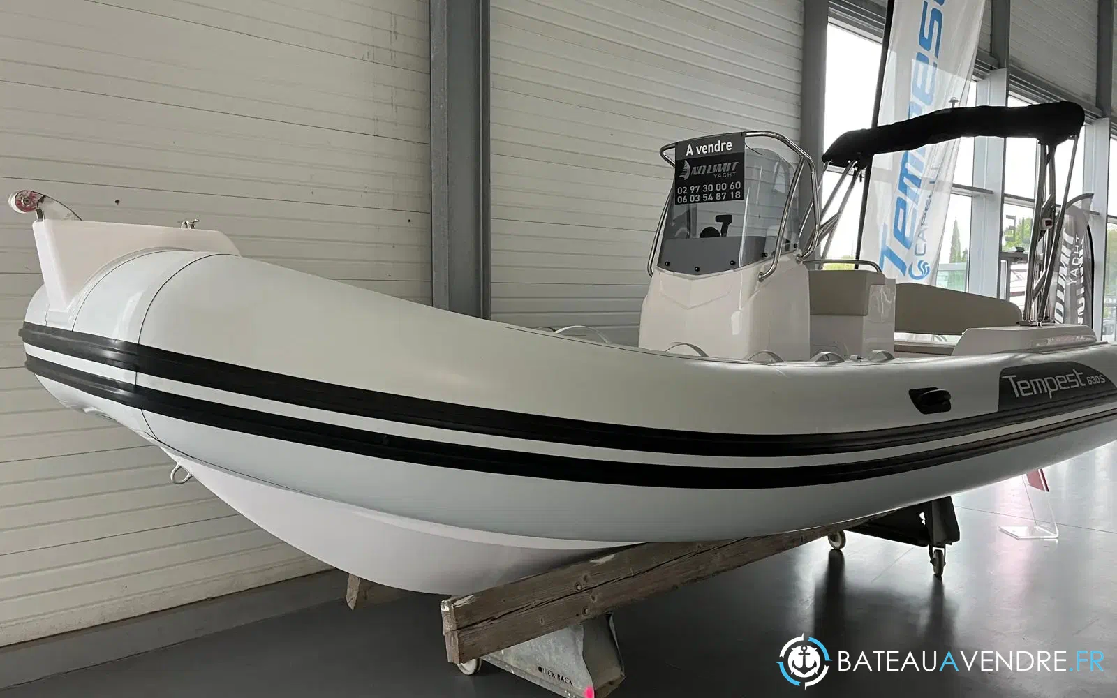 slider 0 Capelli Tempest 630