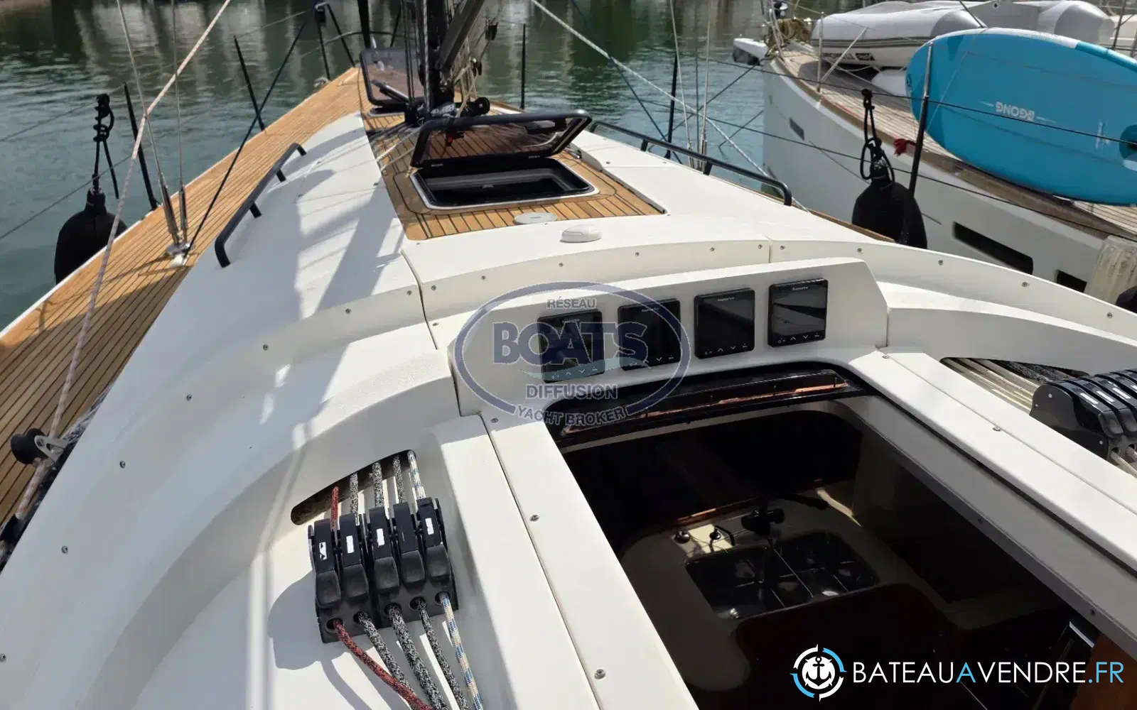 slider 6 X-Yachts X-43