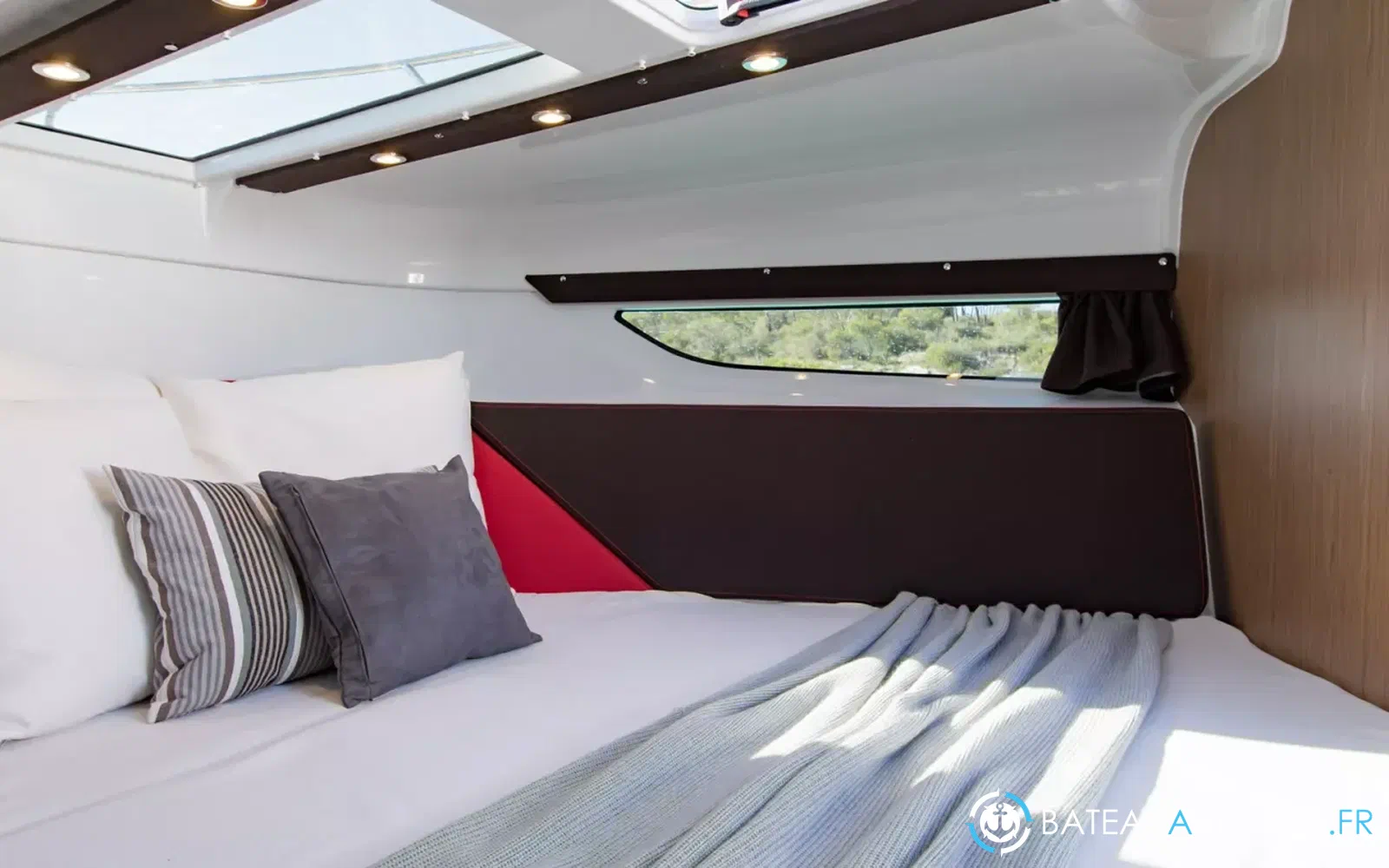 slider 16 Beneteau Flyer 8.8 SUNdeck