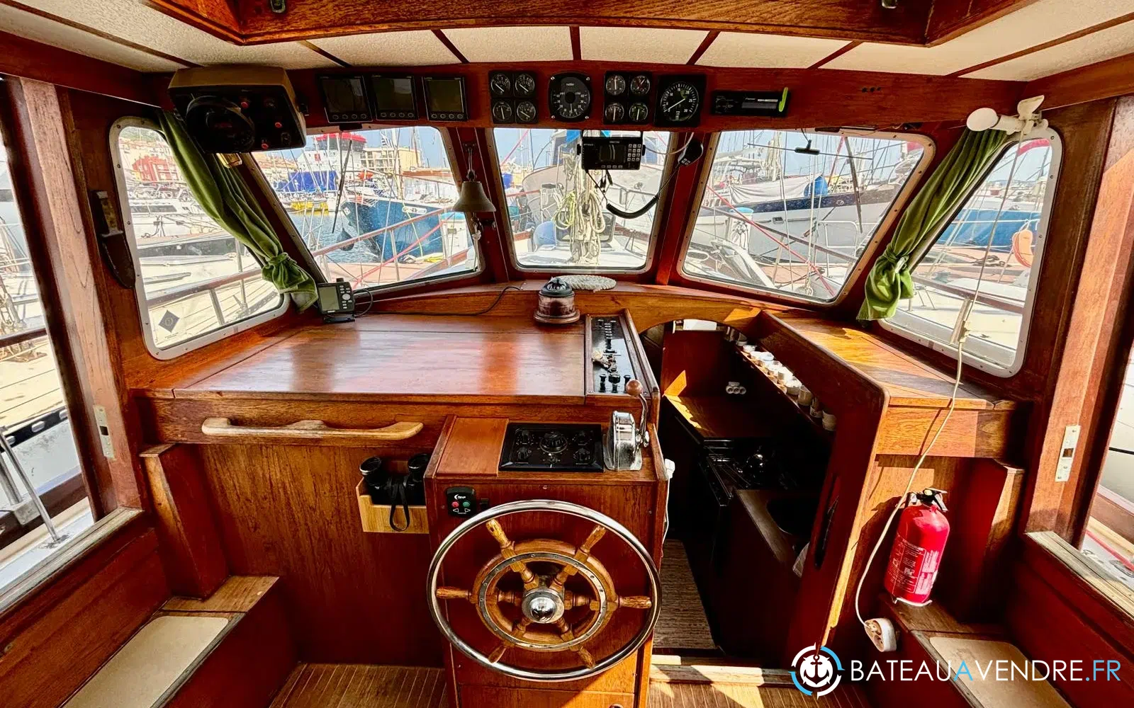 slider 23 Siltala Yachts Nauticat 33