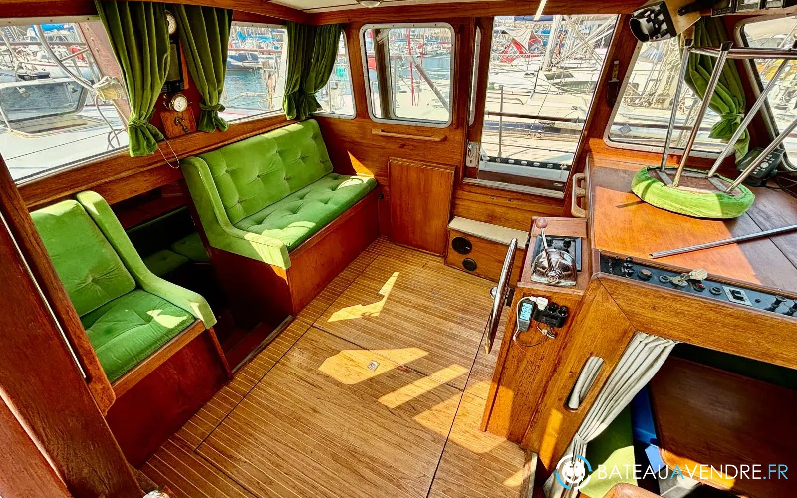 slider 14 Siltala Yachts Nauticat 33