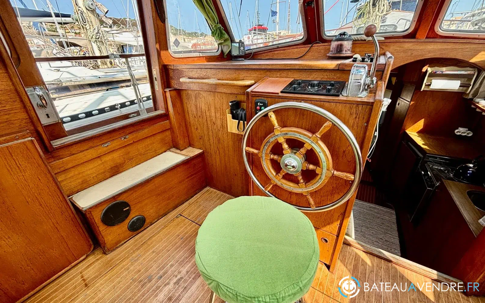 slider 35 Siltala Yachts Nauticat 33