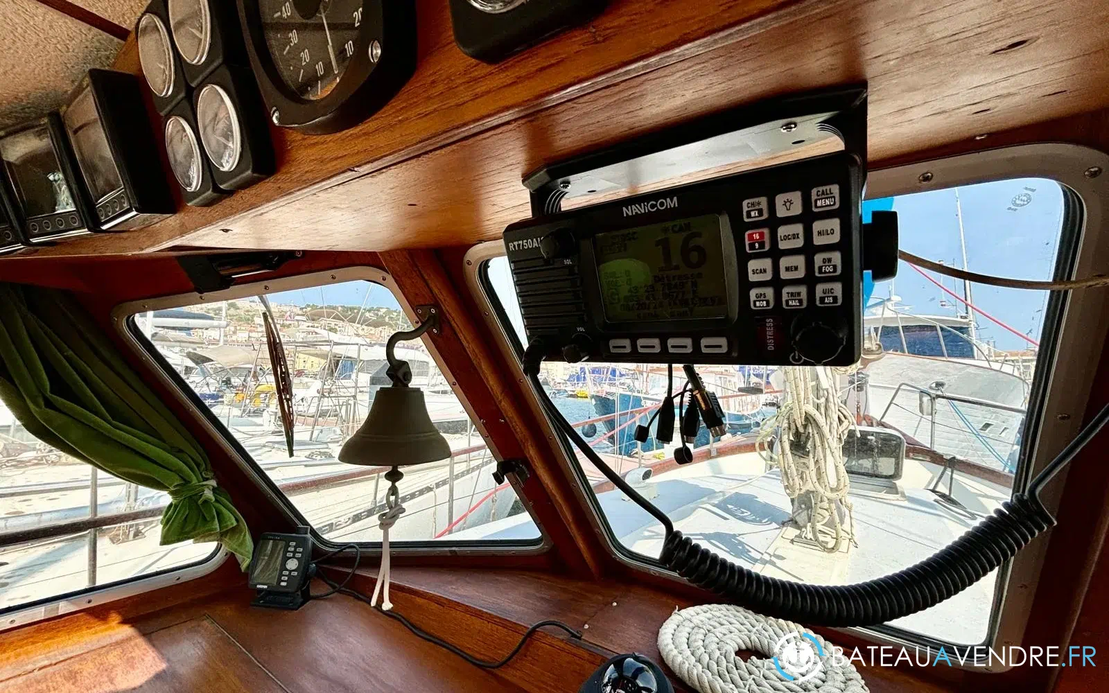 slider 27 Siltala Yachts Nauticat 33