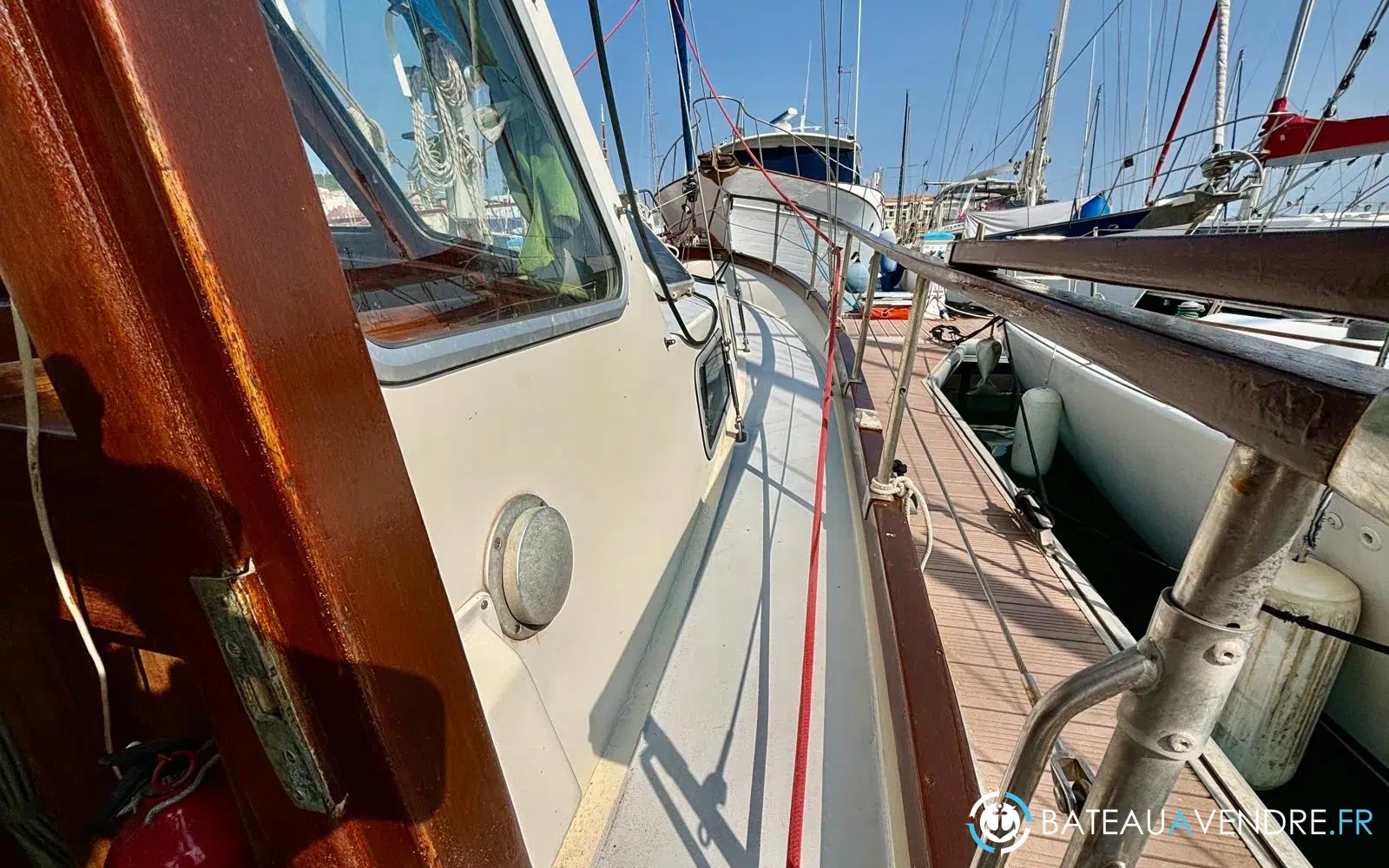 slider 5 Siltala Yachts Nauticat 33