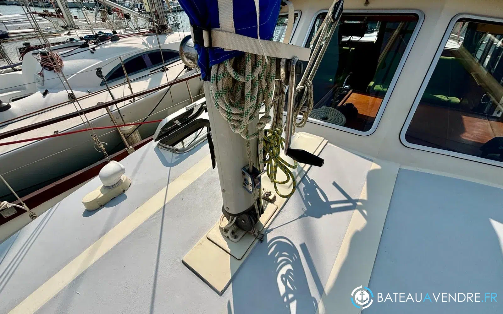 slider 10 Siltala Yachts Nauticat 33