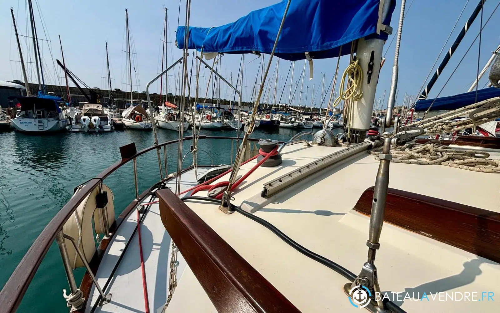 slider 6 Siltala Yachts Nauticat 33