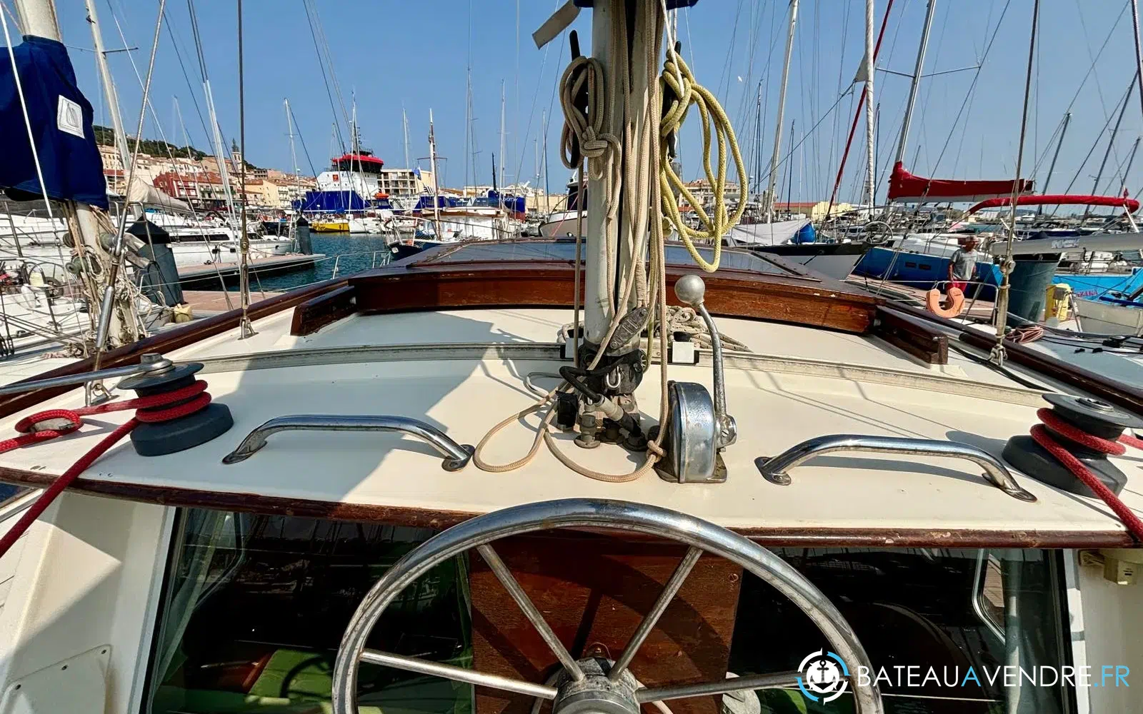 slider 4 Siltala Yachts Nauticat 33