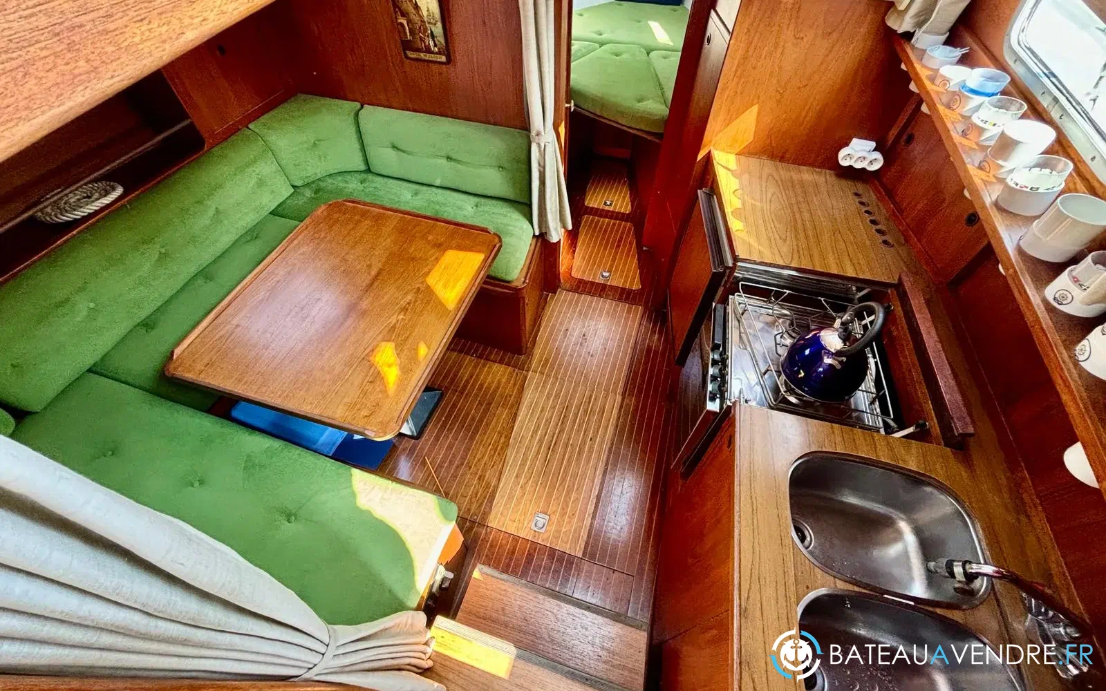 slider 13 Siltala Yachts Nauticat 33