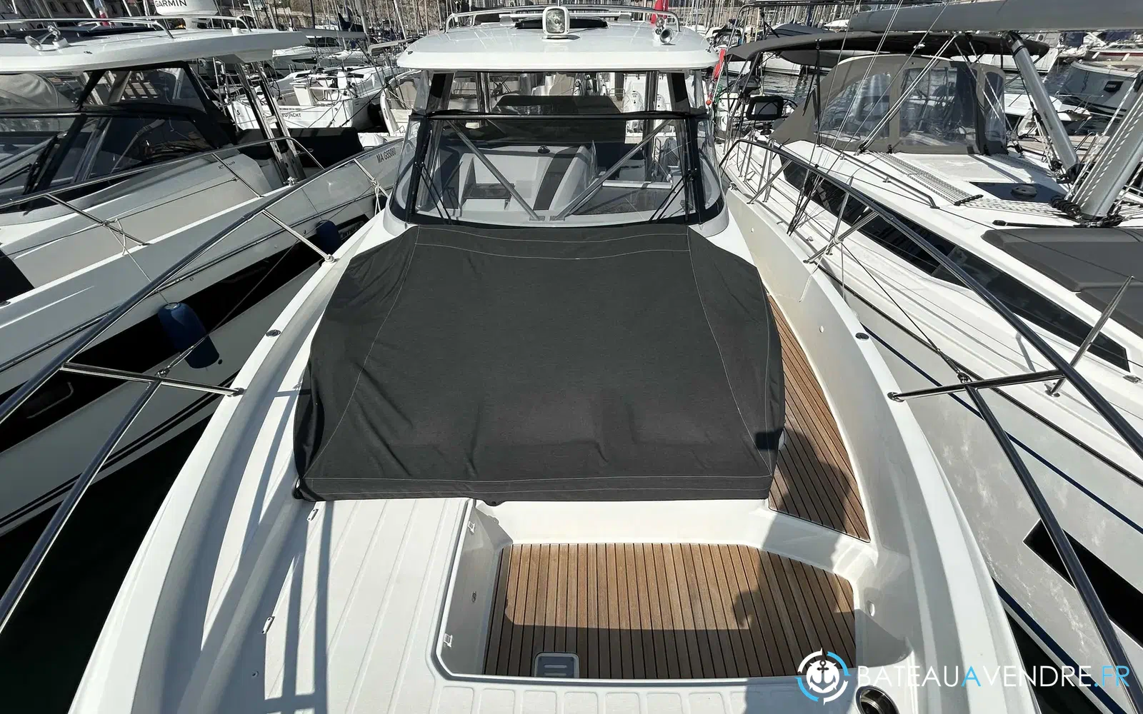 slider 8 Jeanneau Cap Camarat 12.5 WA