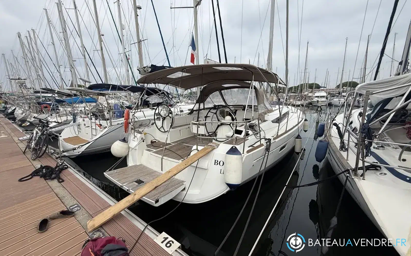 slider 0 Jeanneau Sun Odyssey 519