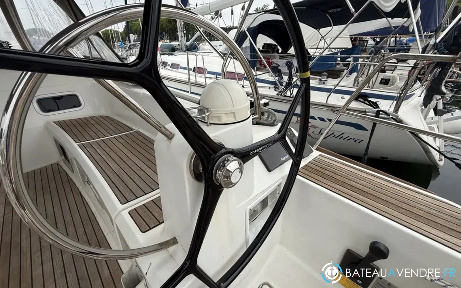 slider 22 Jeanneau Sun Odyssey 519