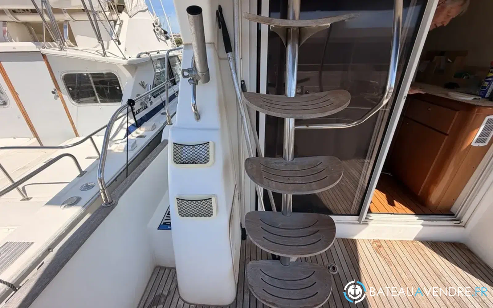 slider 10 Beneteau Antares 980