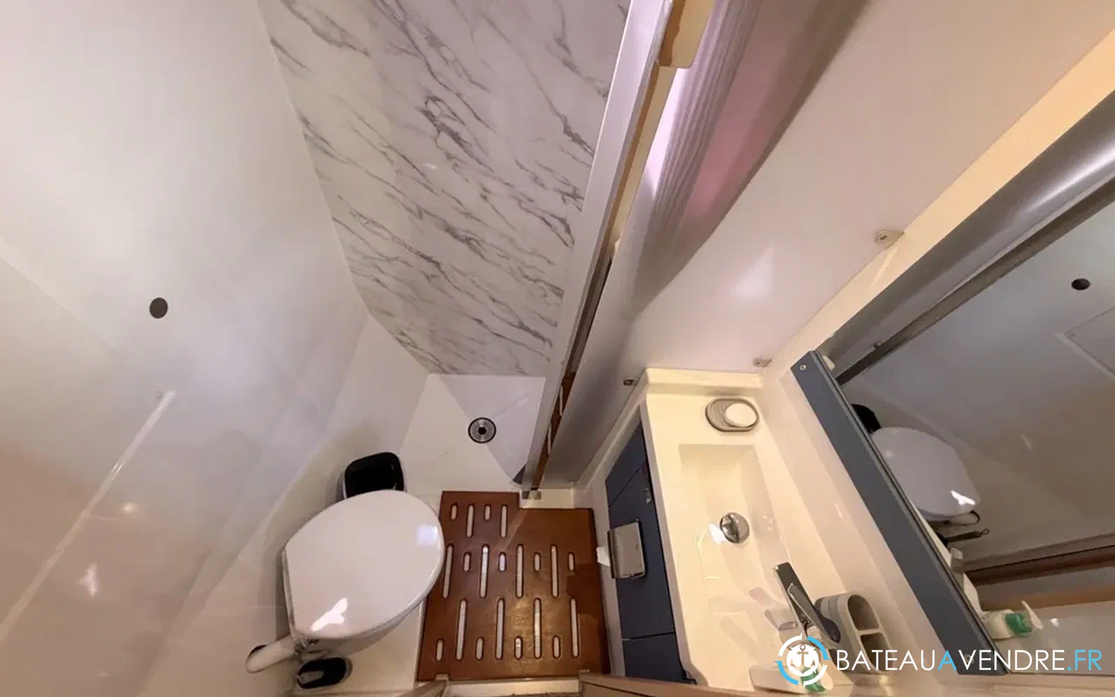 slider 20 Fountaine Pajot Aura 51