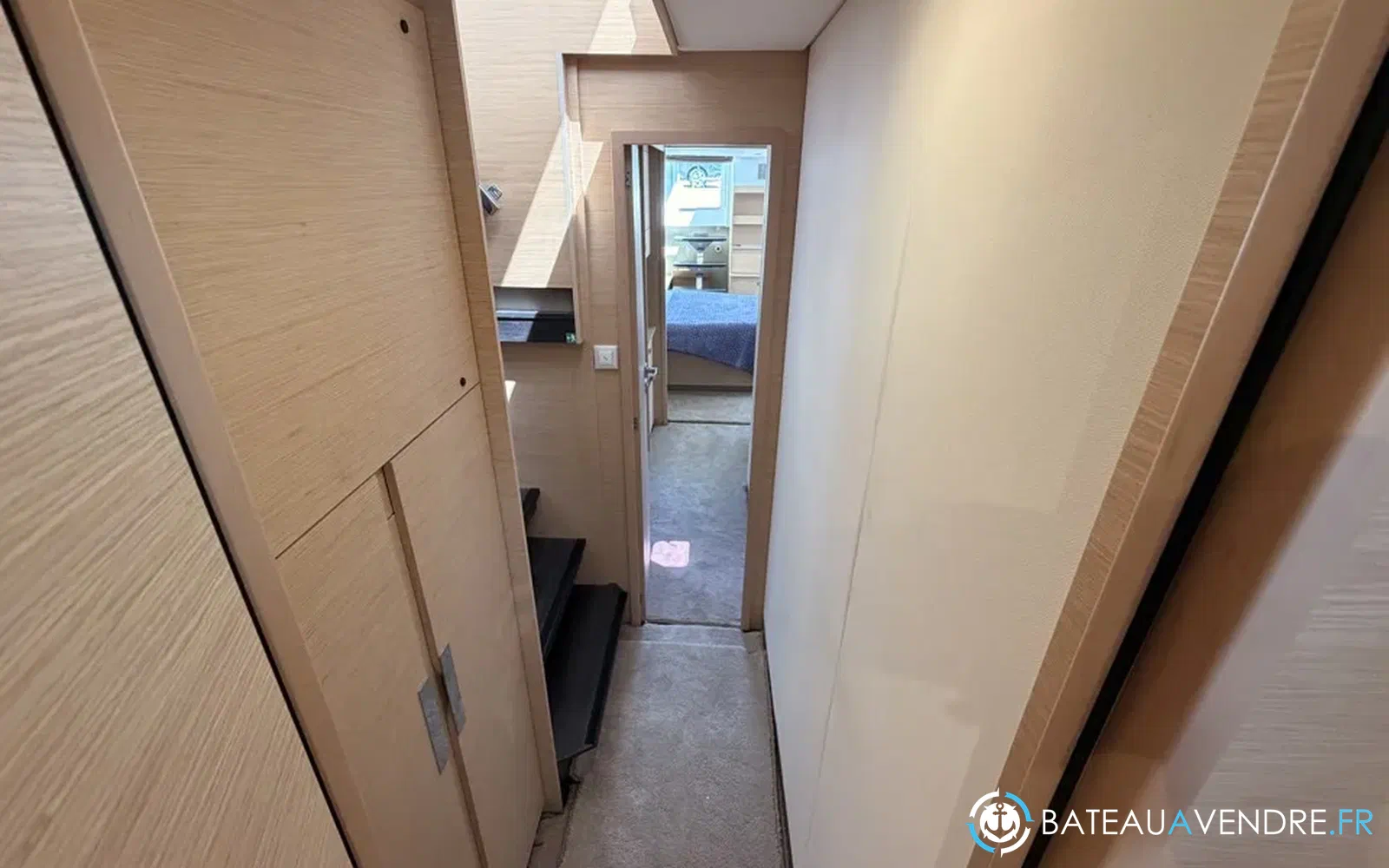 slider 46 Fountaine Pajot Aura 51