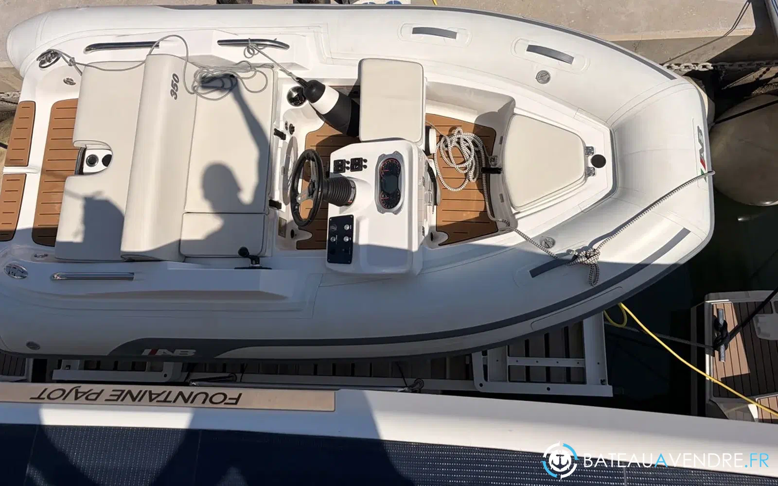 slider 63 Fountaine Pajot Aura 51
