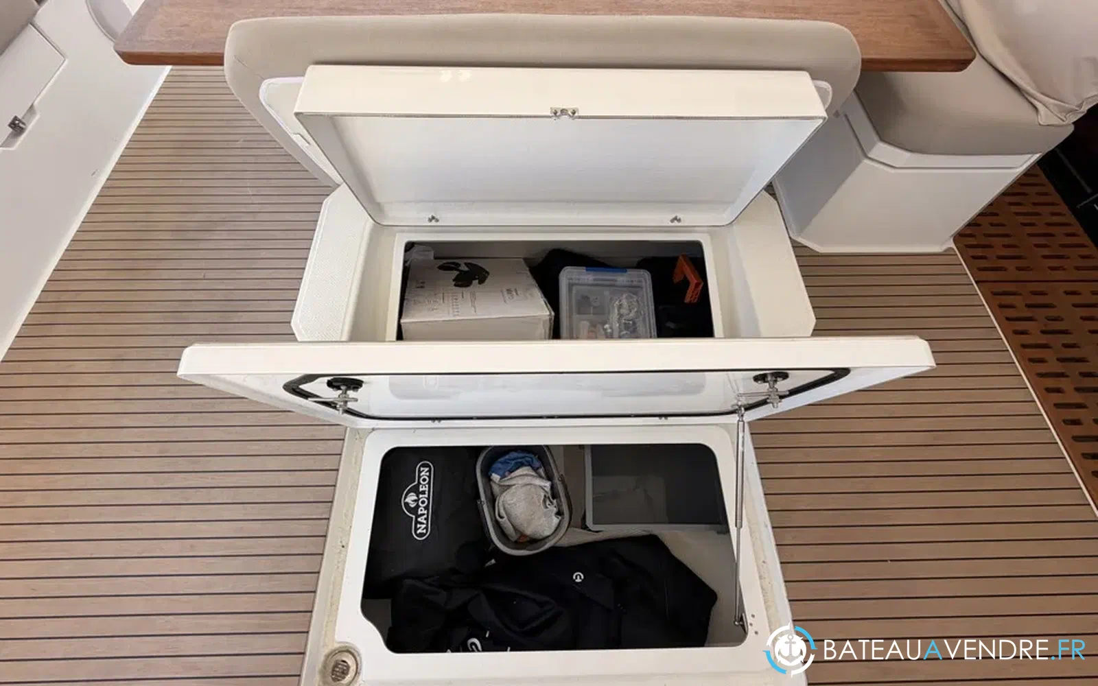 slider 74 Fountaine Pajot Aura 51