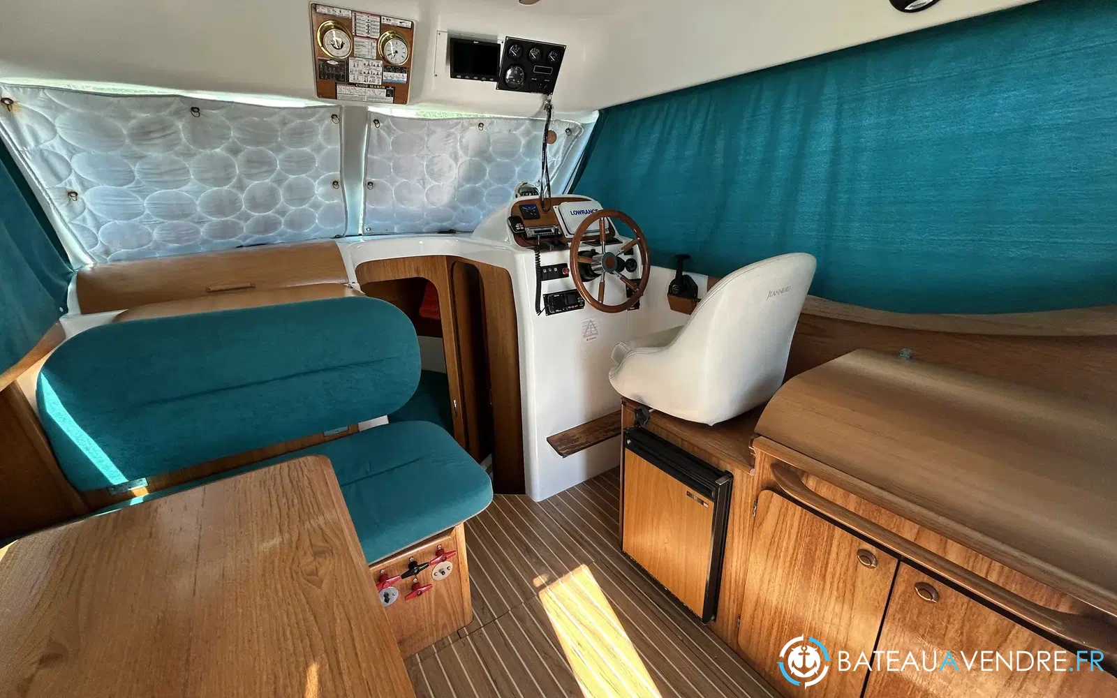 slider 2 Jeanneau Merry Fisher 805