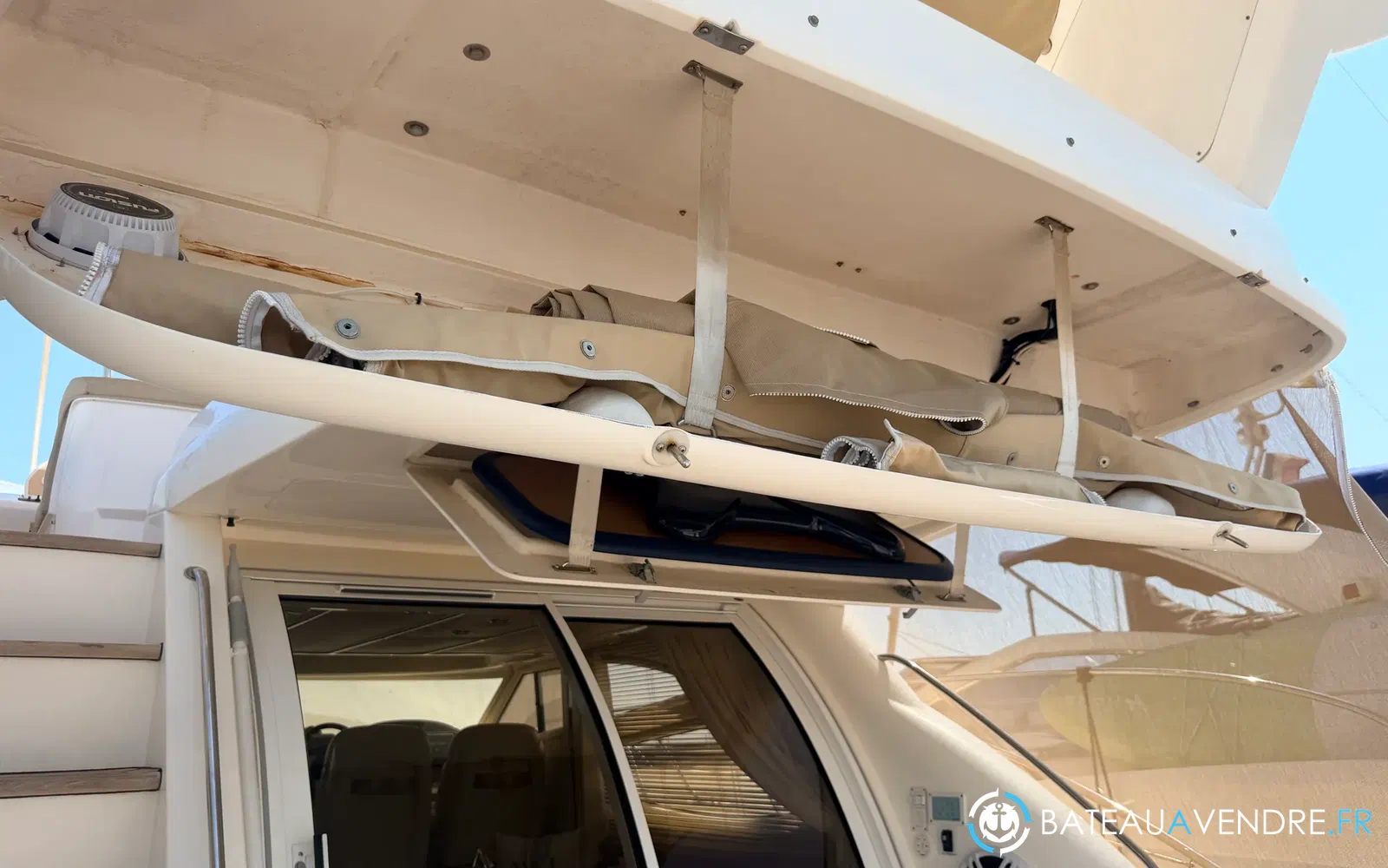 slider 33 Sealine F 42/5