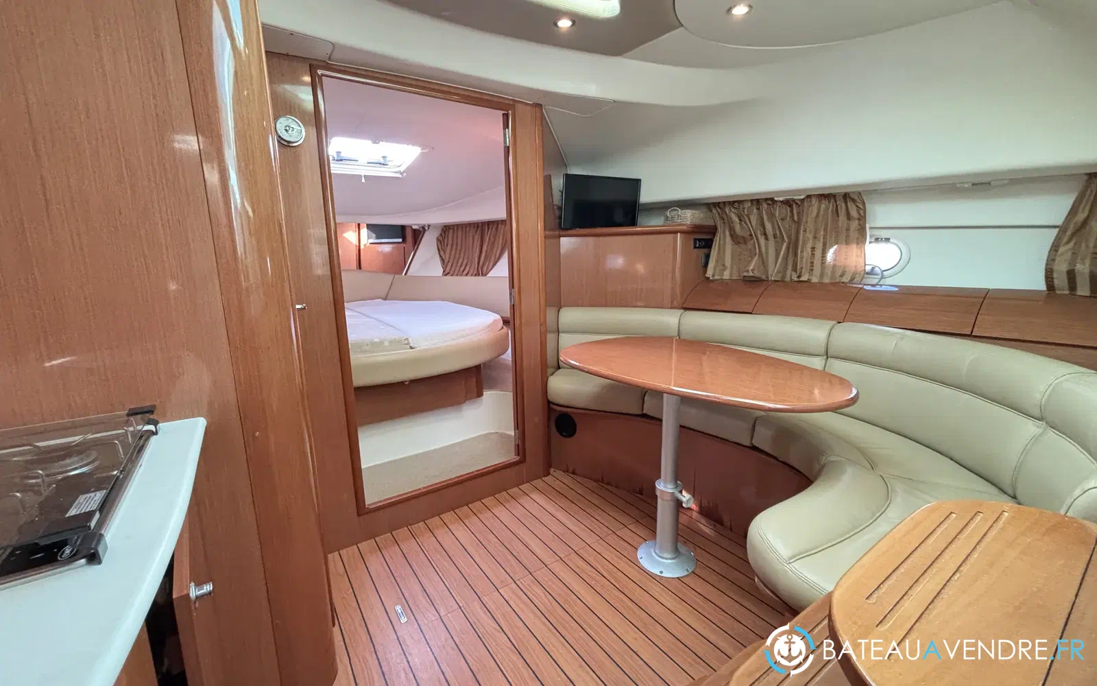 slider 2 Prestige Yachts Prestige 34 hard top