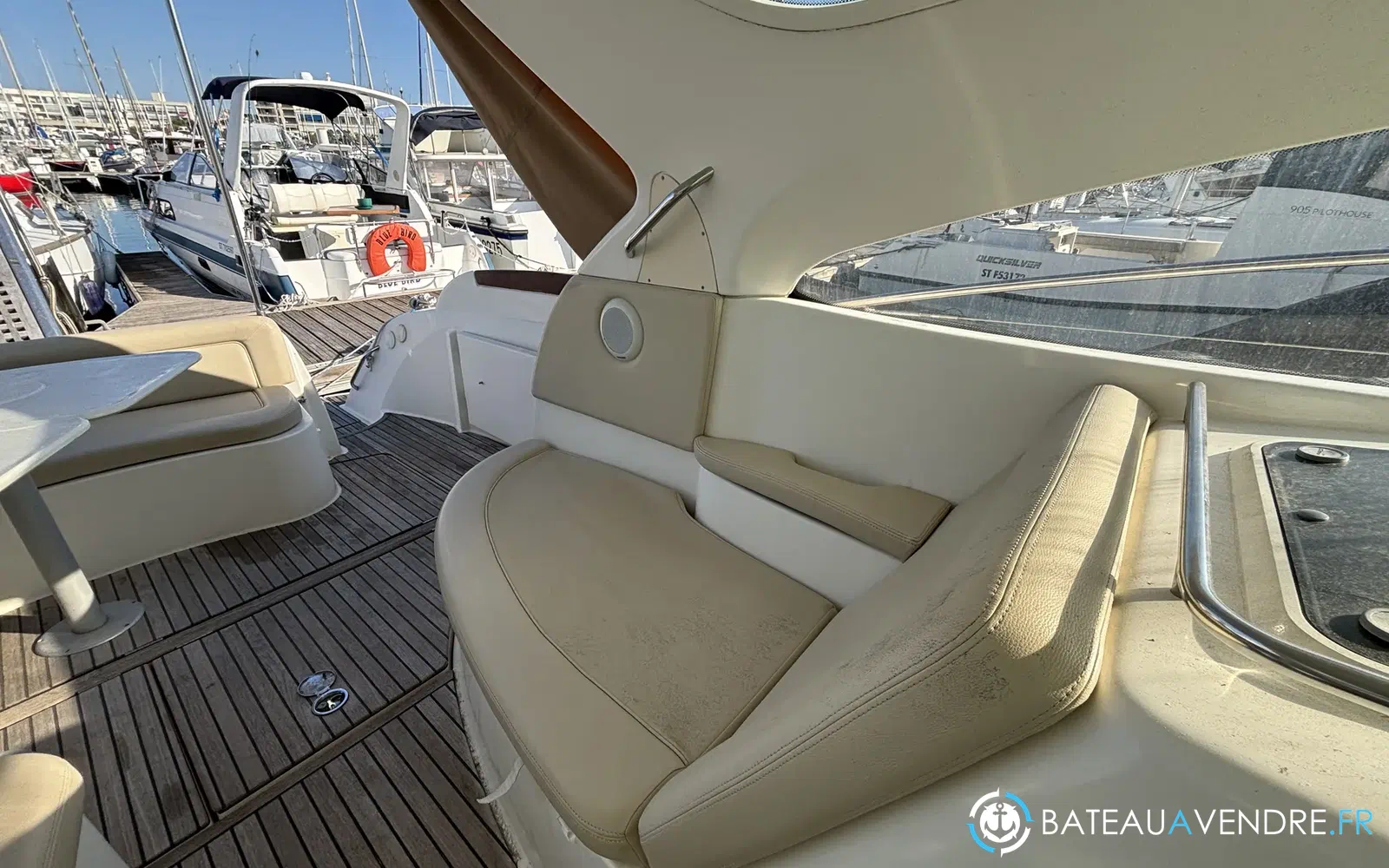 slider 8 Prestige Yachts Prestige 34 hard top