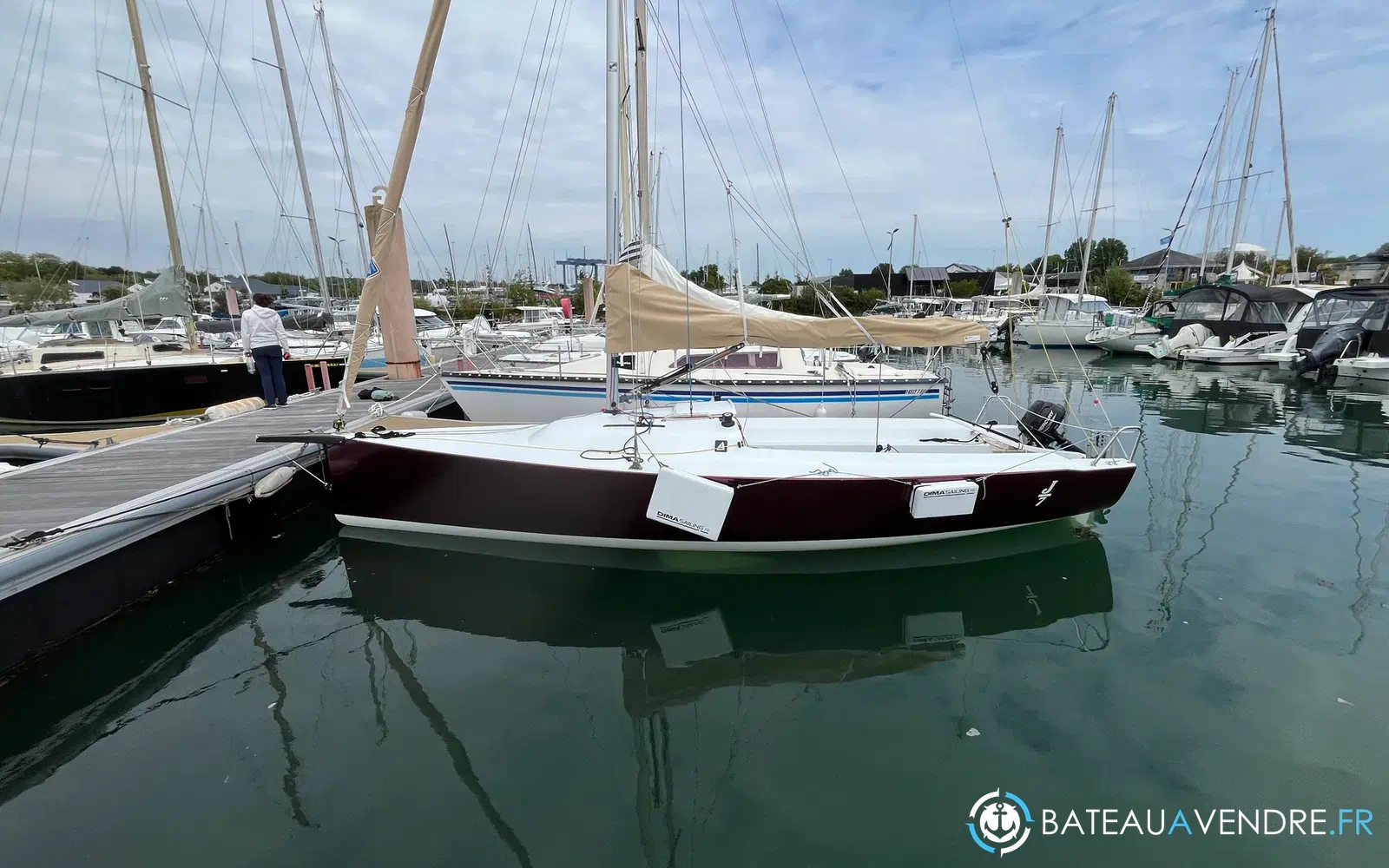 slider 0 J Boats J 7 (J seven)