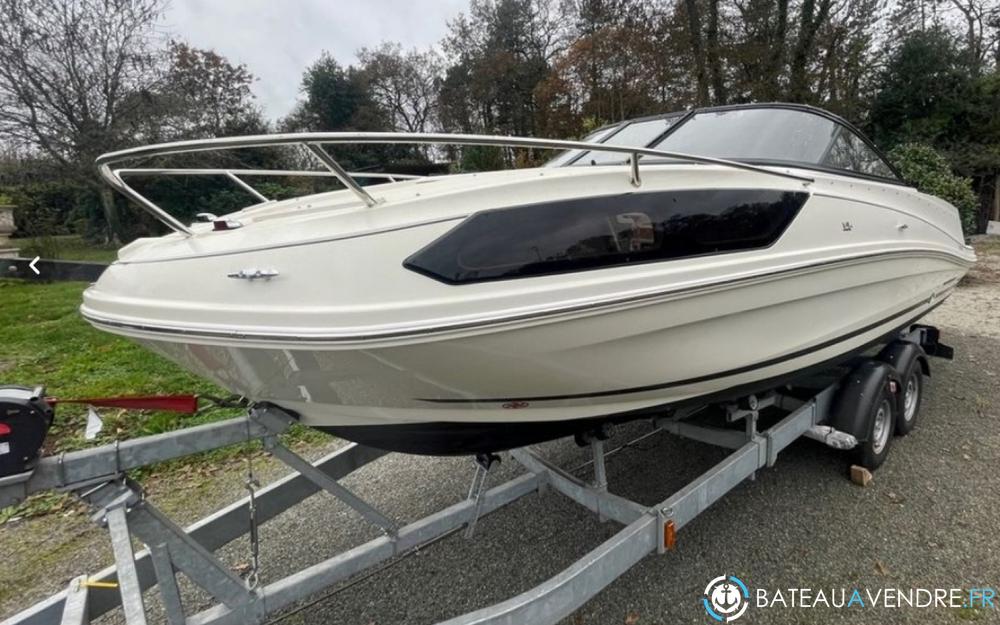 Bayliner VR6 Cuddy exterieur photo de présentation