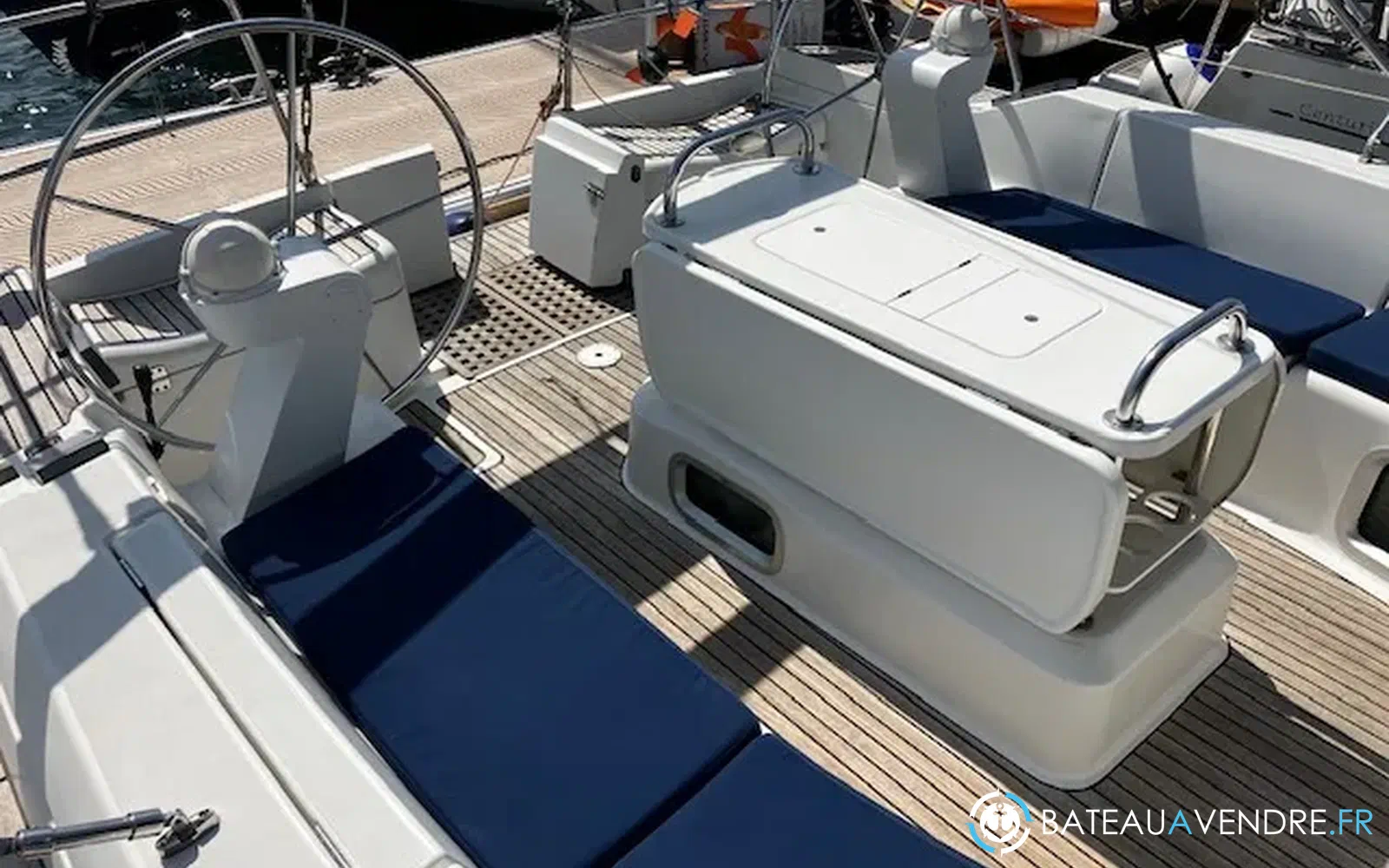 slider 13 Jeanneau Sun Odyssey 49