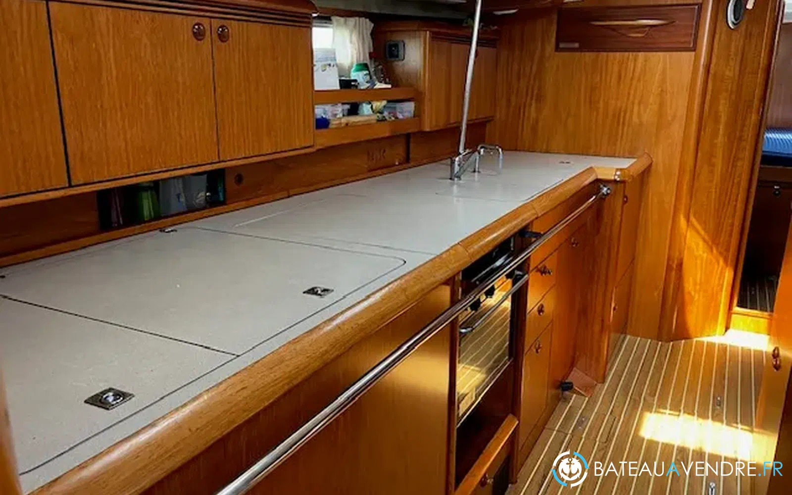 slider 15 Jeanneau Sun Odyssey 49