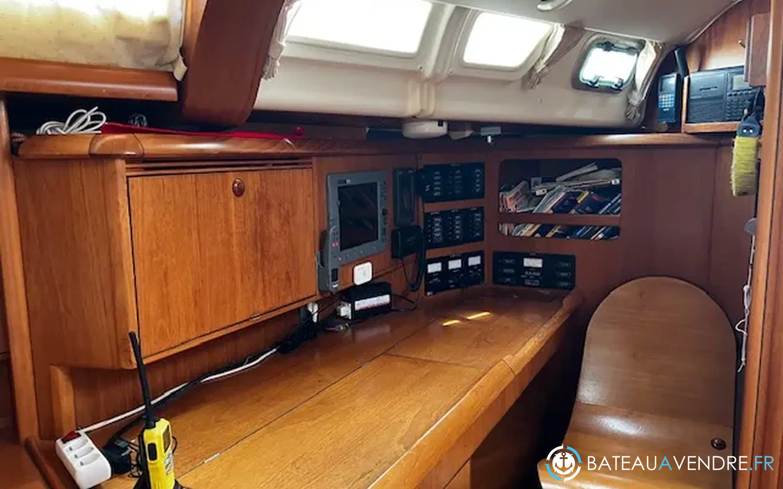 slider 22 Jeanneau Sun Odyssey 49