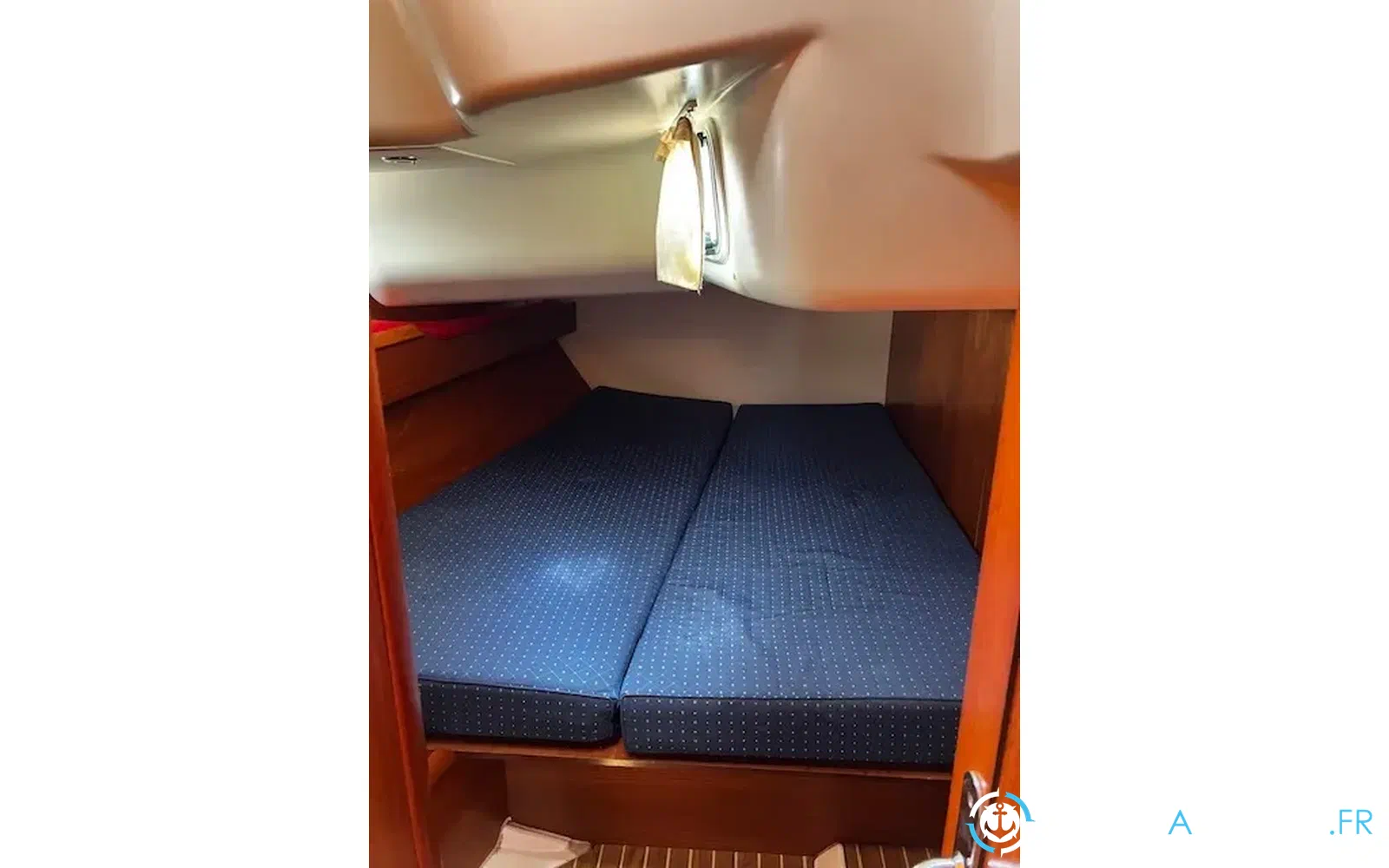 slider 25 Jeanneau Sun Odyssey 49
