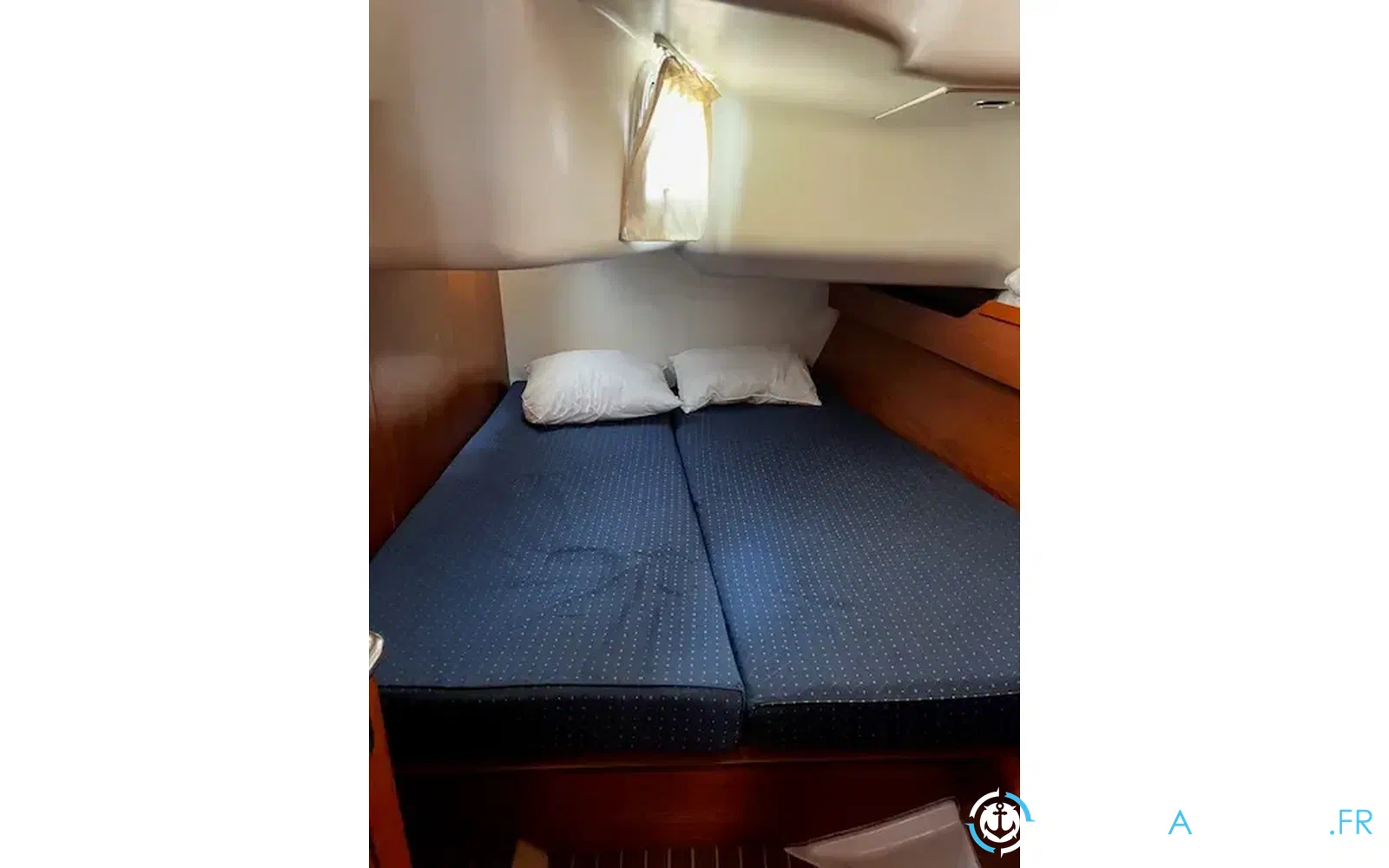 slider 26 Jeanneau Sun Odyssey 49