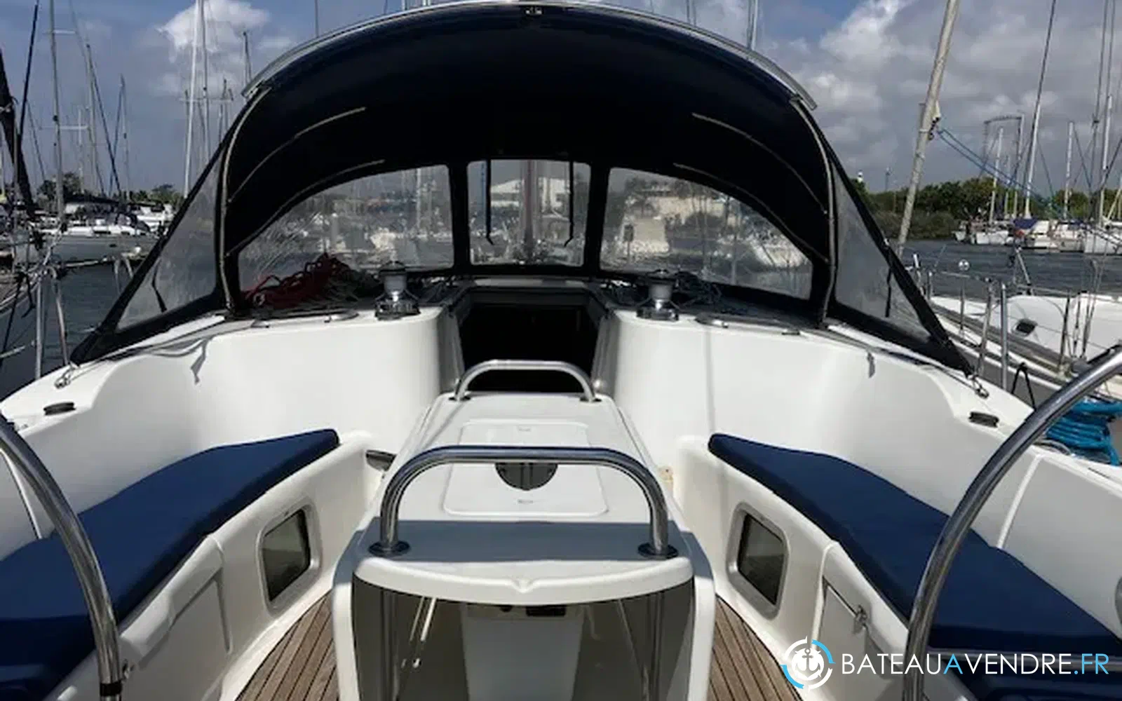 slider 1 Jeanneau Sun Odyssey 49