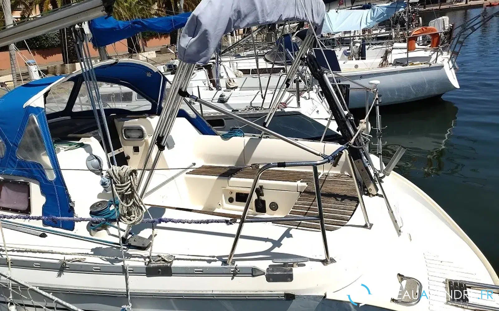slider 23 Jeanneau Attalia