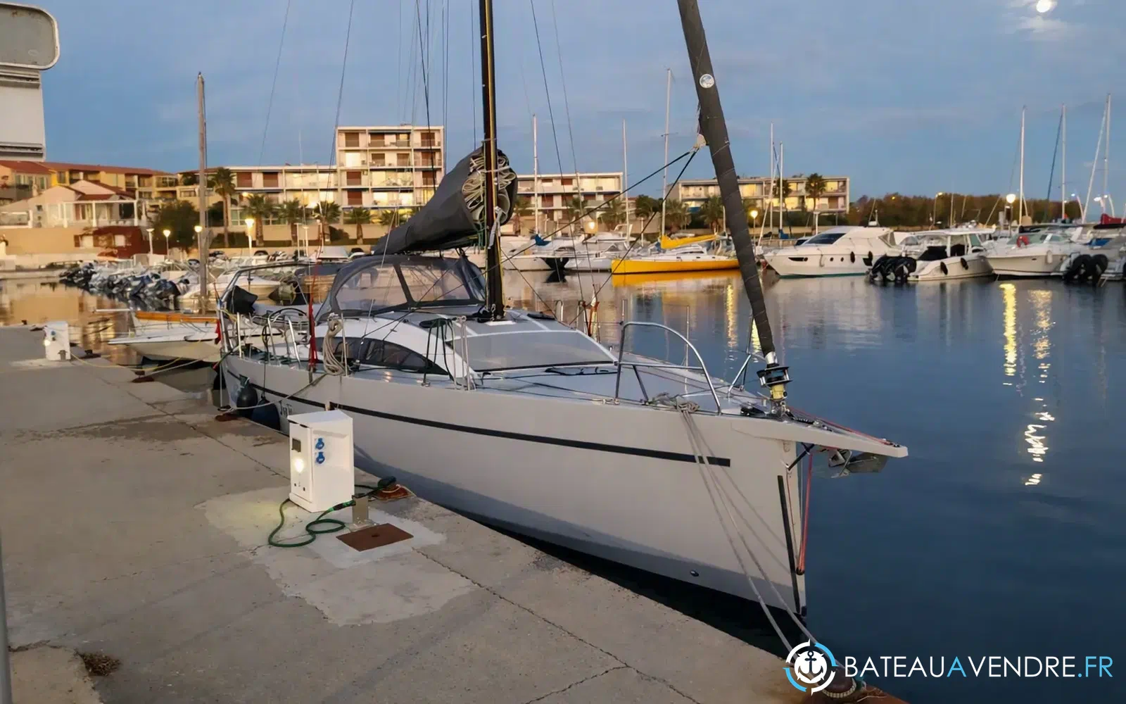 slider 9 Fora Marine RM 1070