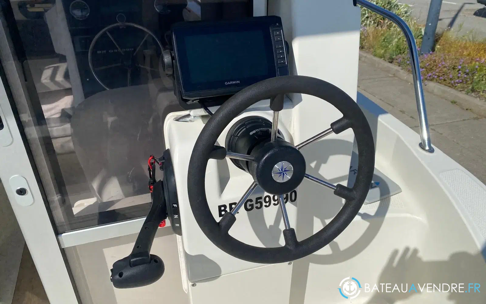 slider 12 Quicksilver 625 pilothouse