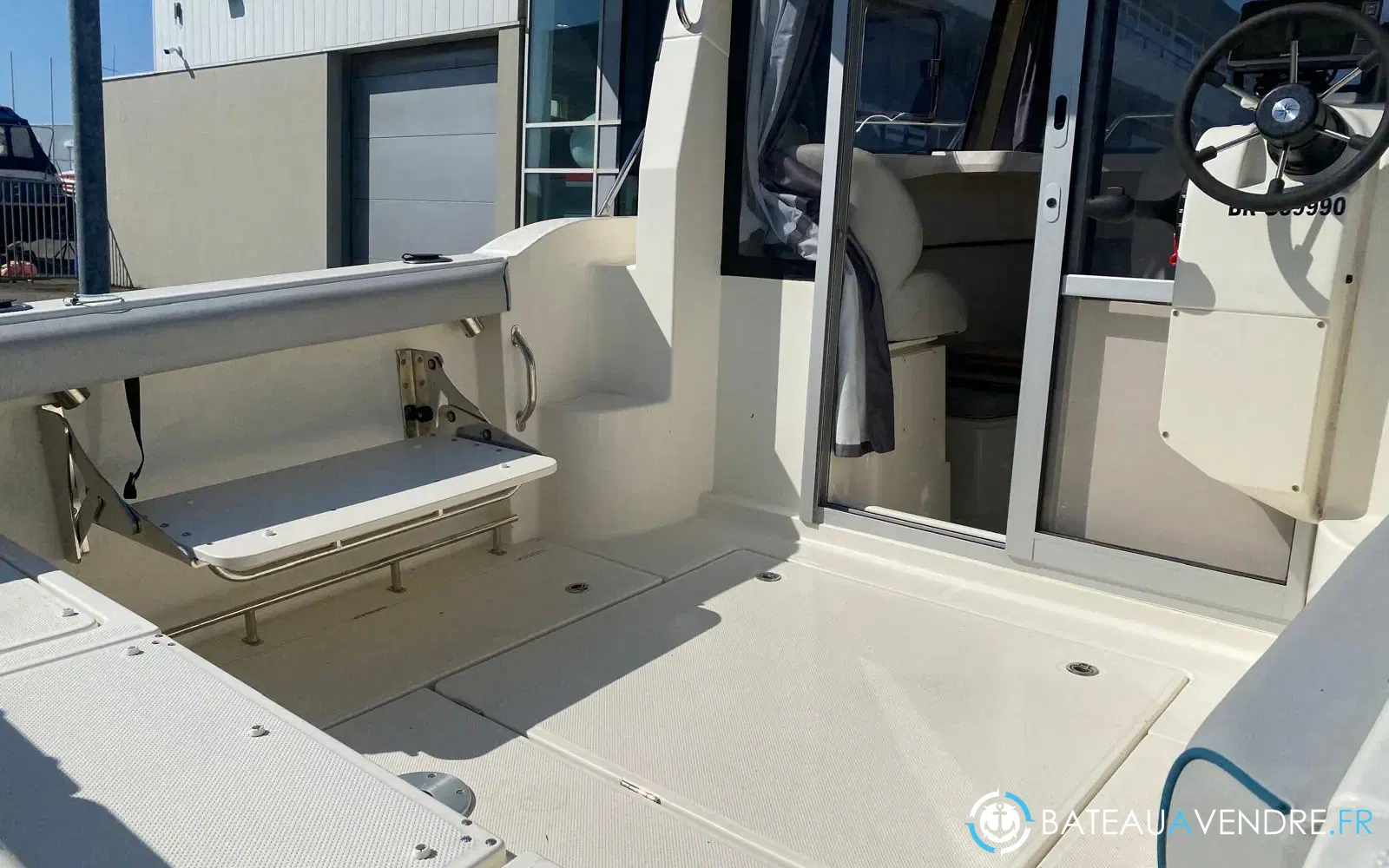 slider 14 Quicksilver 625 pilothouse