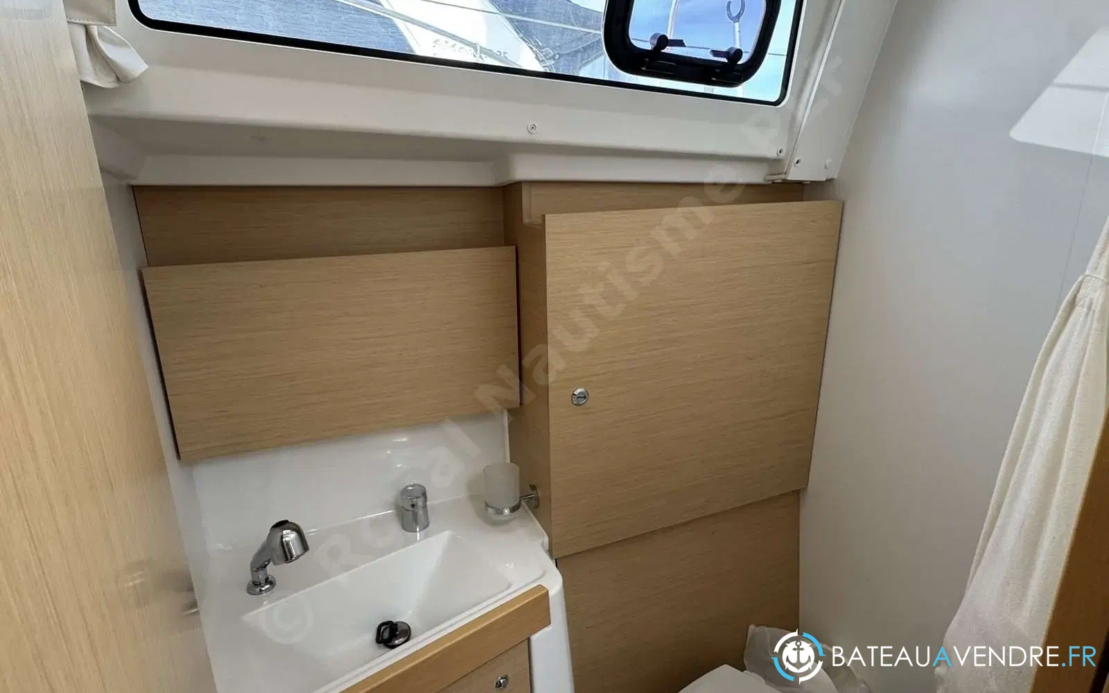 slider 16 Beneteau Oceanis 38