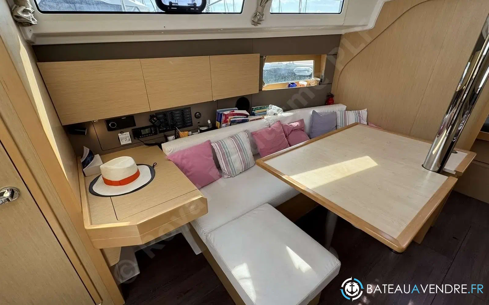 slider 17 Beneteau Oceanis 38