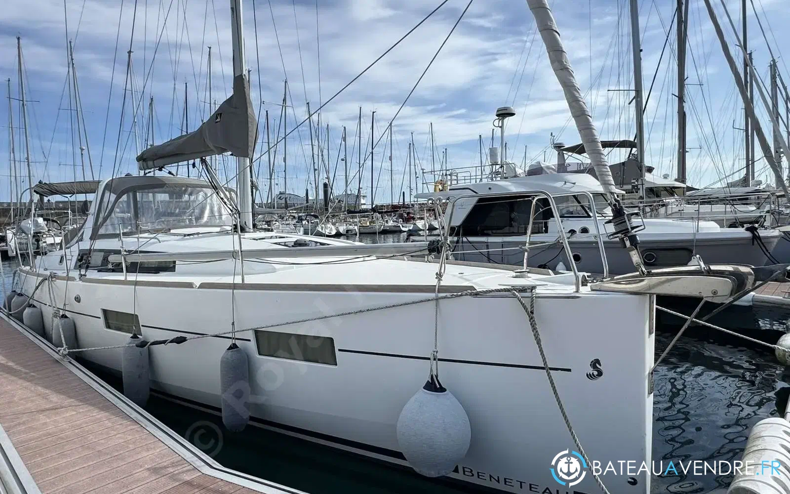 slider 2 Beneteau Oceanis 38
