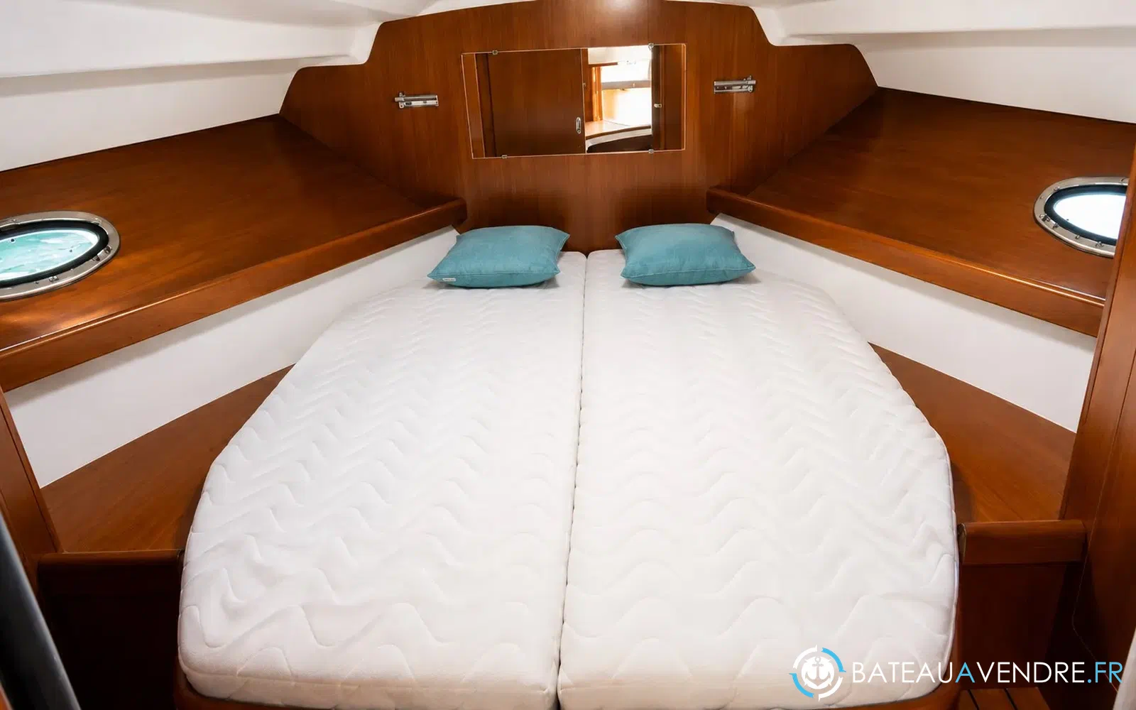 slider 2 Beneteau Antares 30