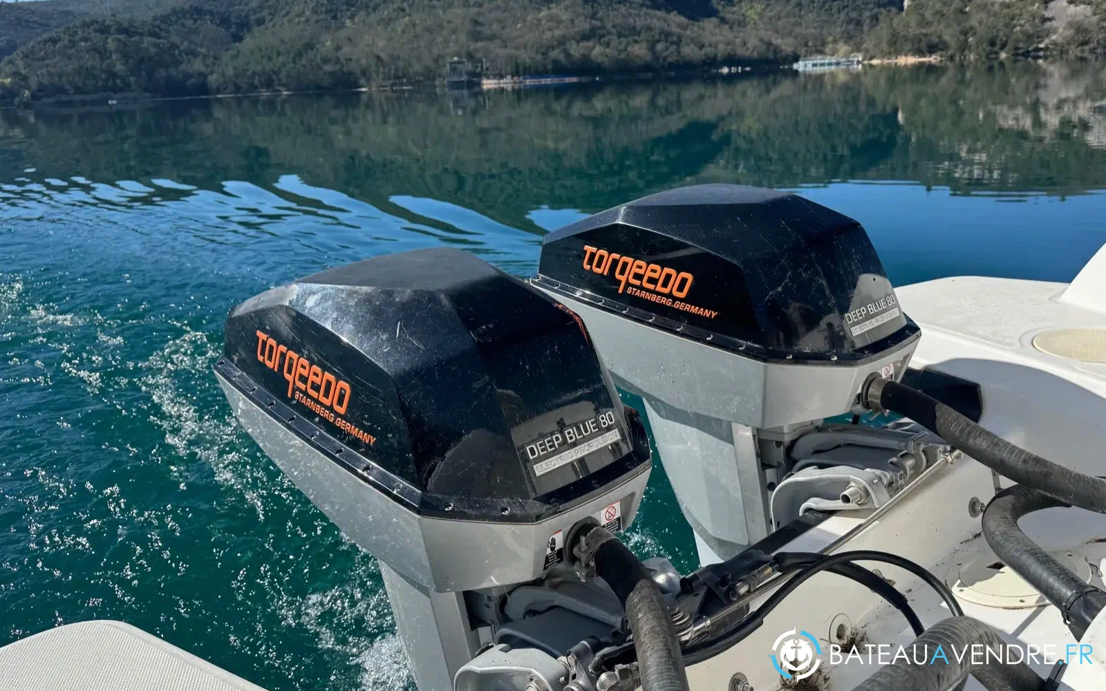 slider 14 Boston Whaler 270 Vantage