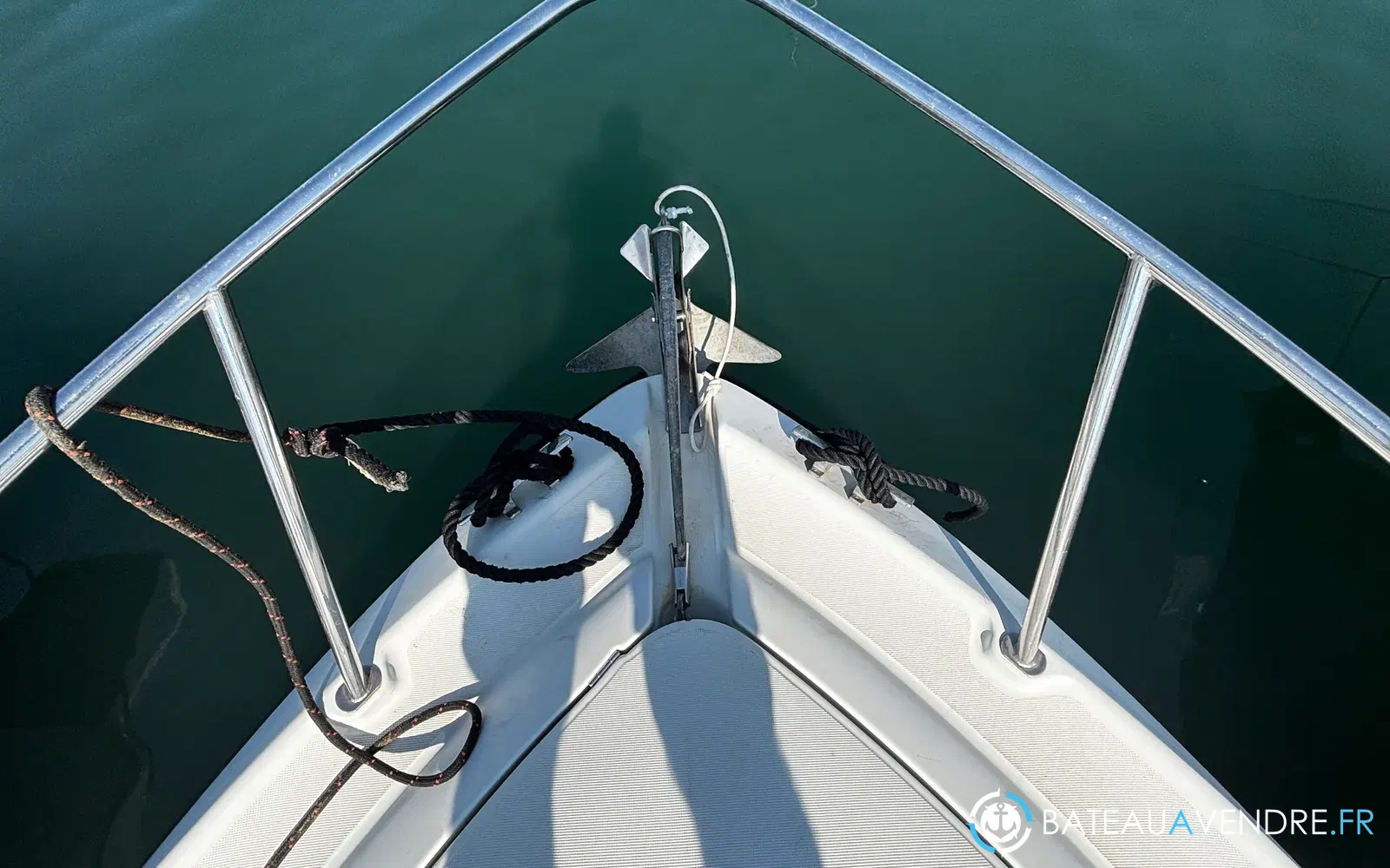 slider 12 Jeanneau Leader 735