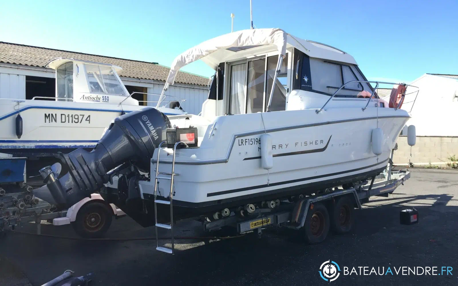 slider 18 Jeanneau Merry Fisher 755