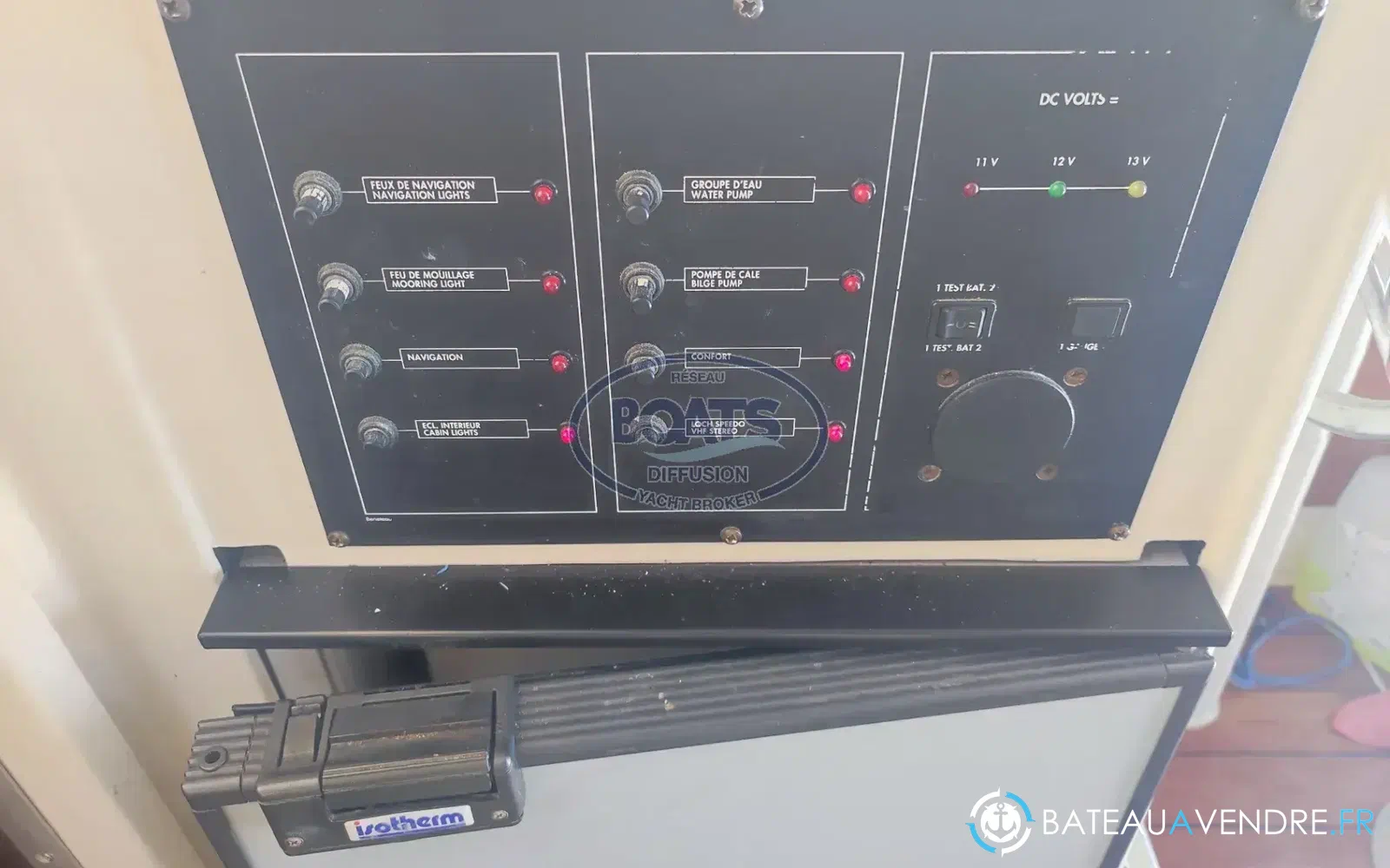 slider 10 Beneteau Antares Serie 8