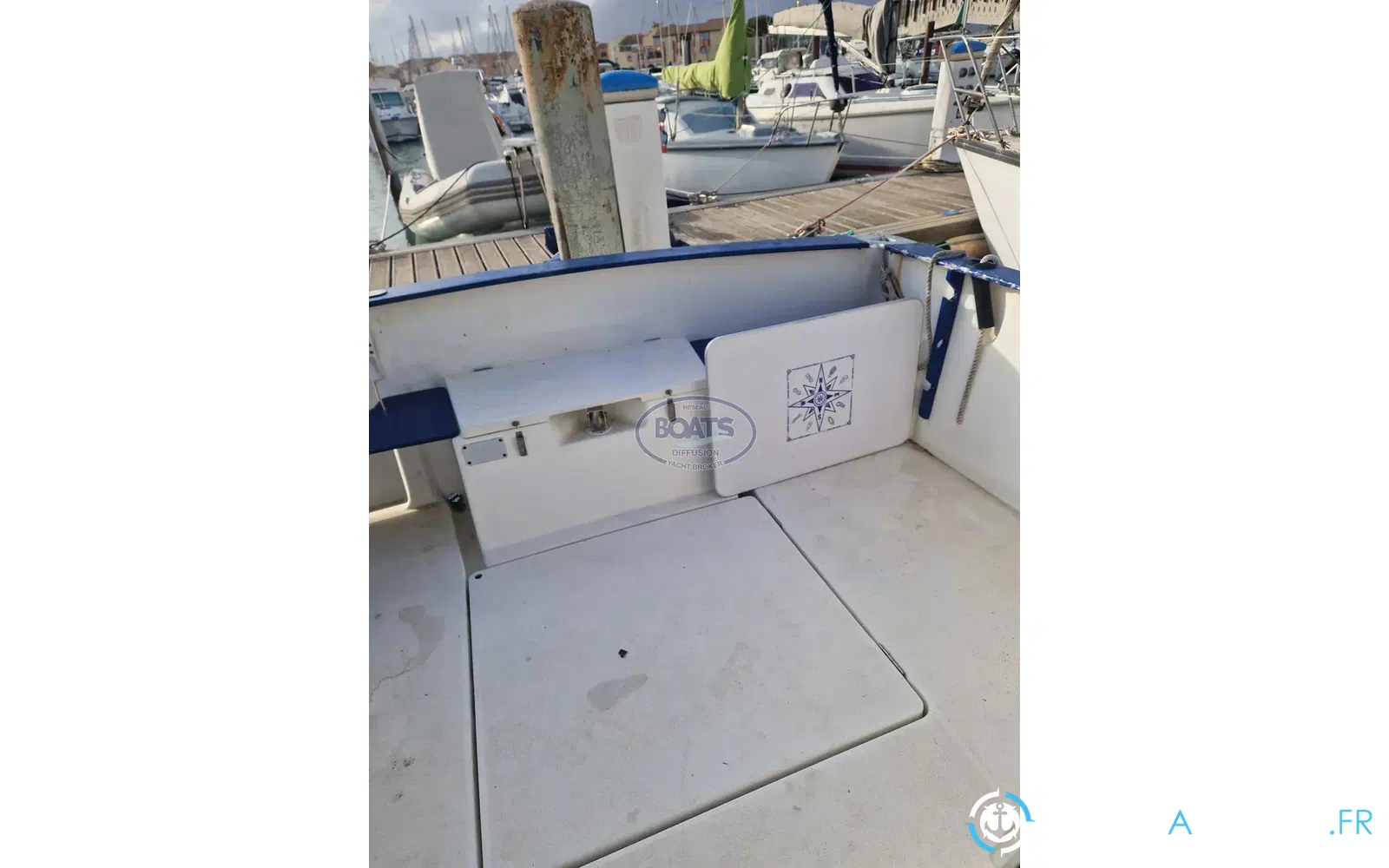 slider 2 Beneteau Antares Serie 8