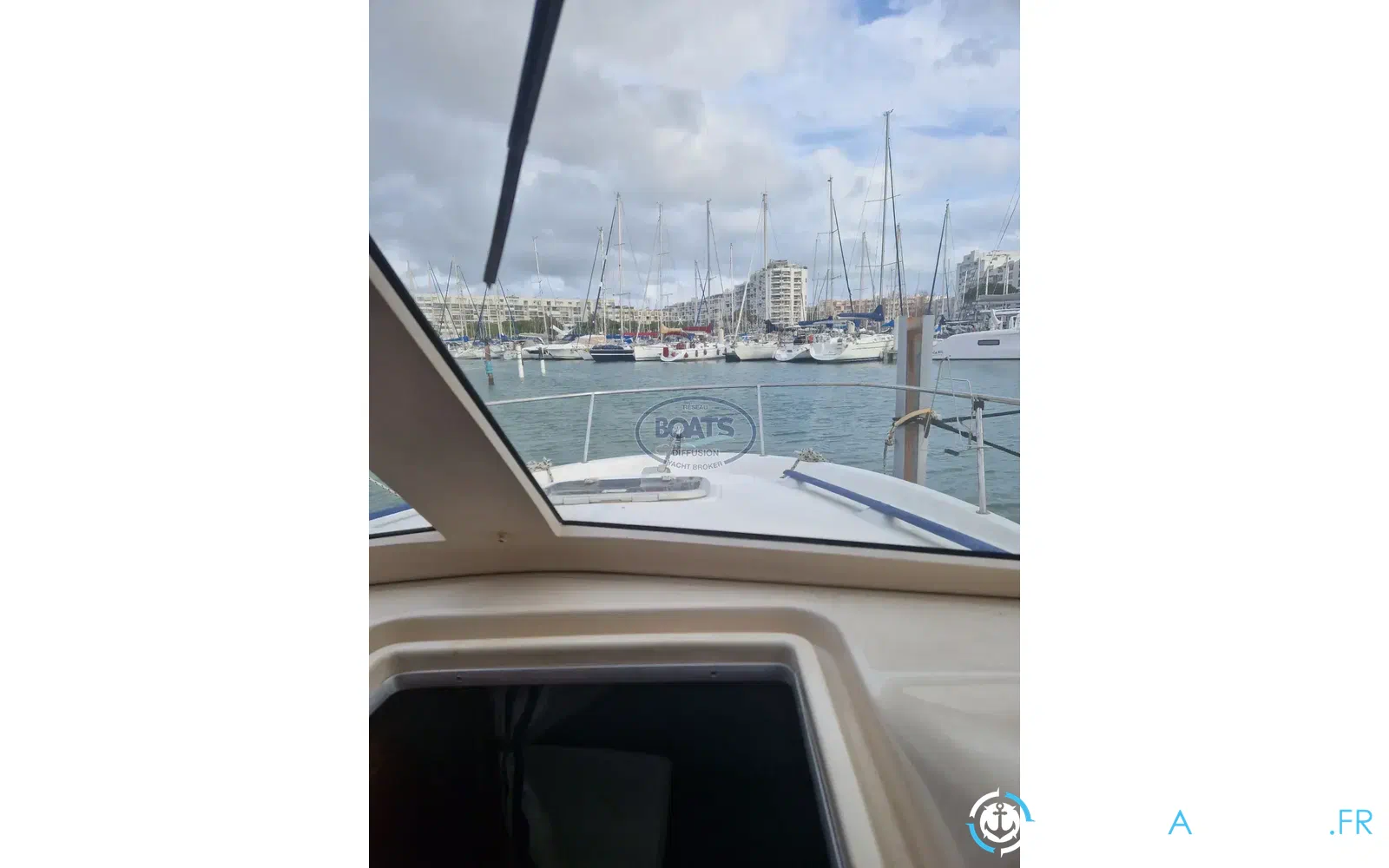 slider 4 Beneteau Antares Serie 8
