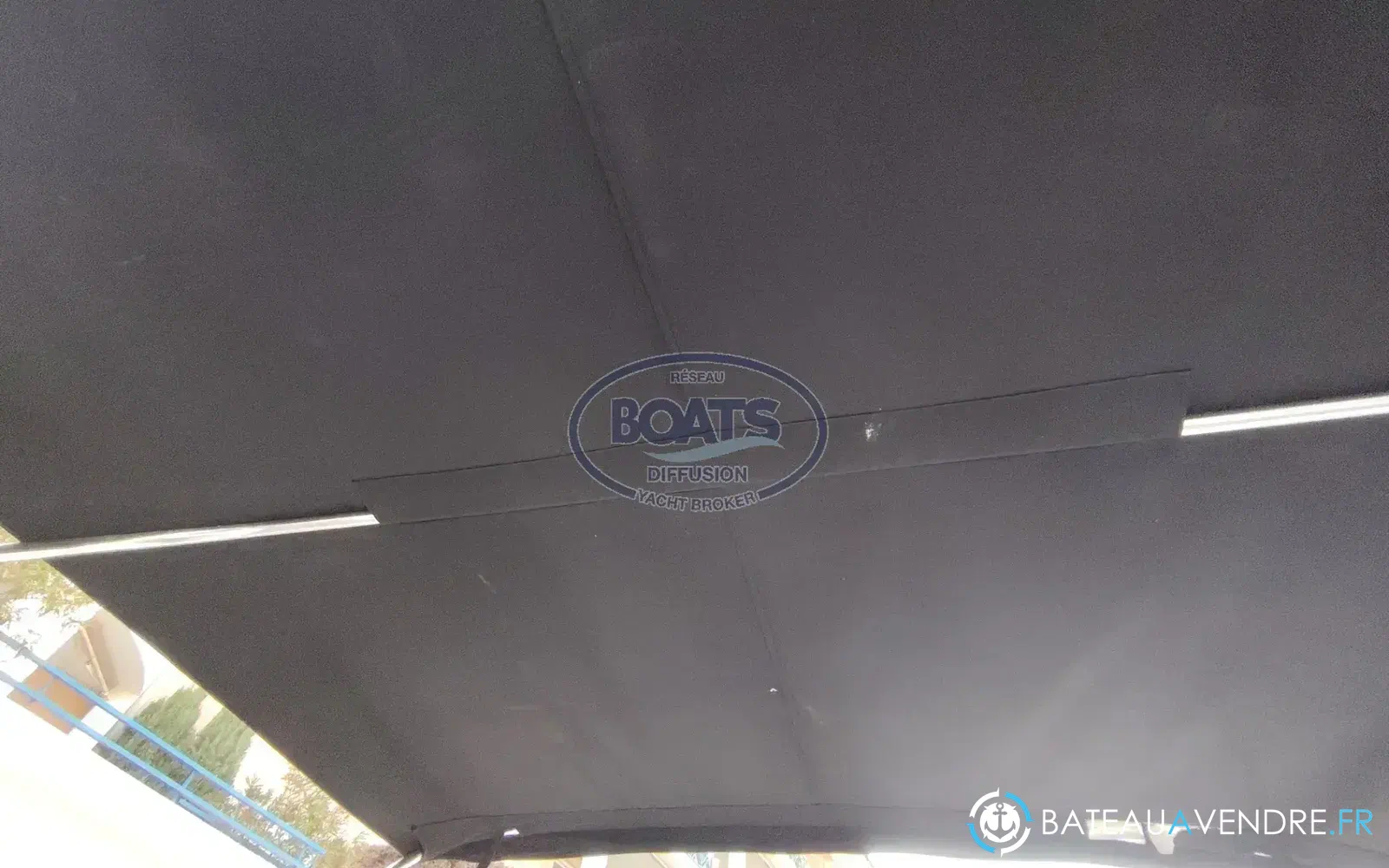 slider 10 Bayliner M17